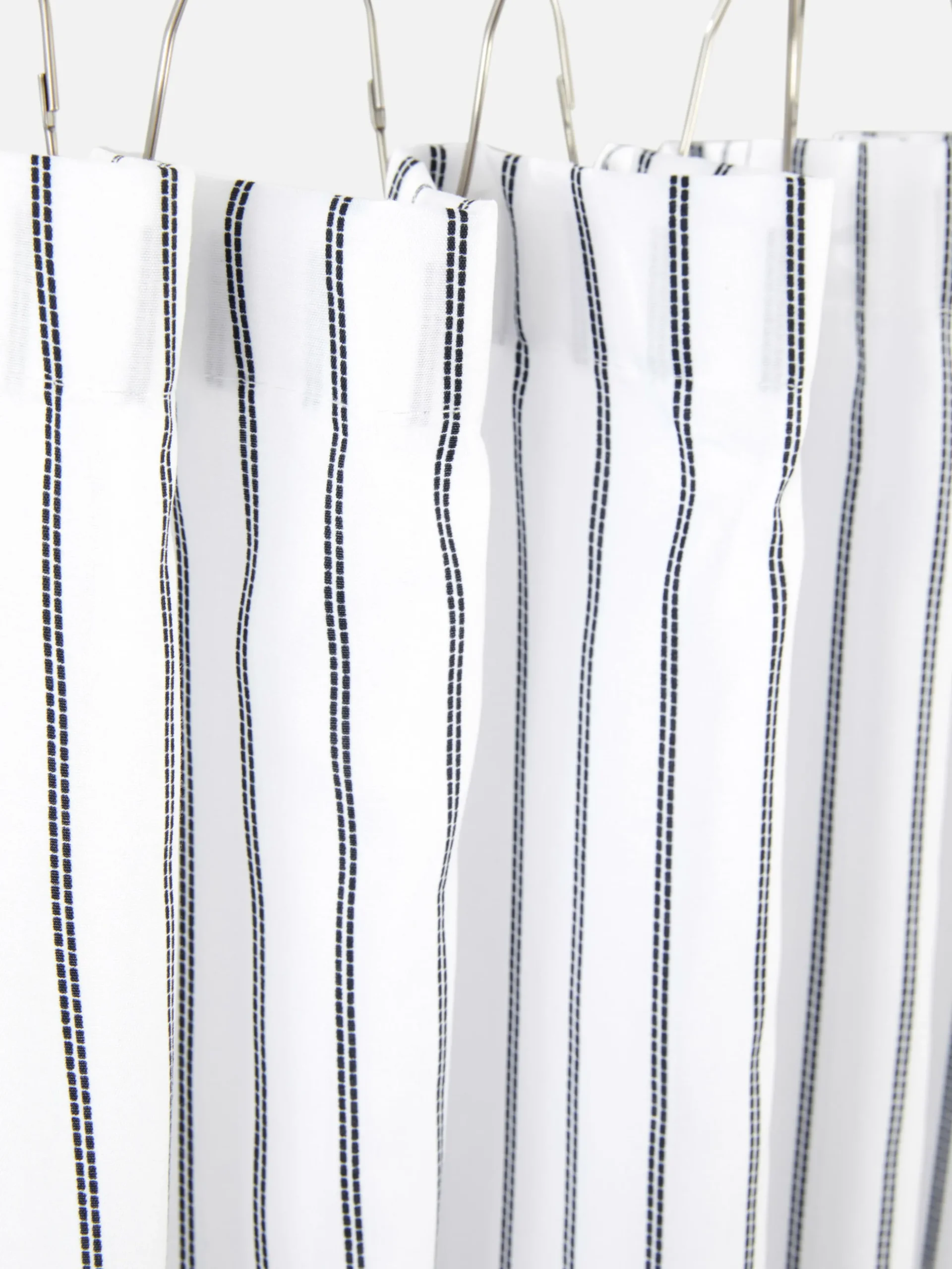 rideau_de_douche__rayures_1.webp Rideau De Douche à Rayures