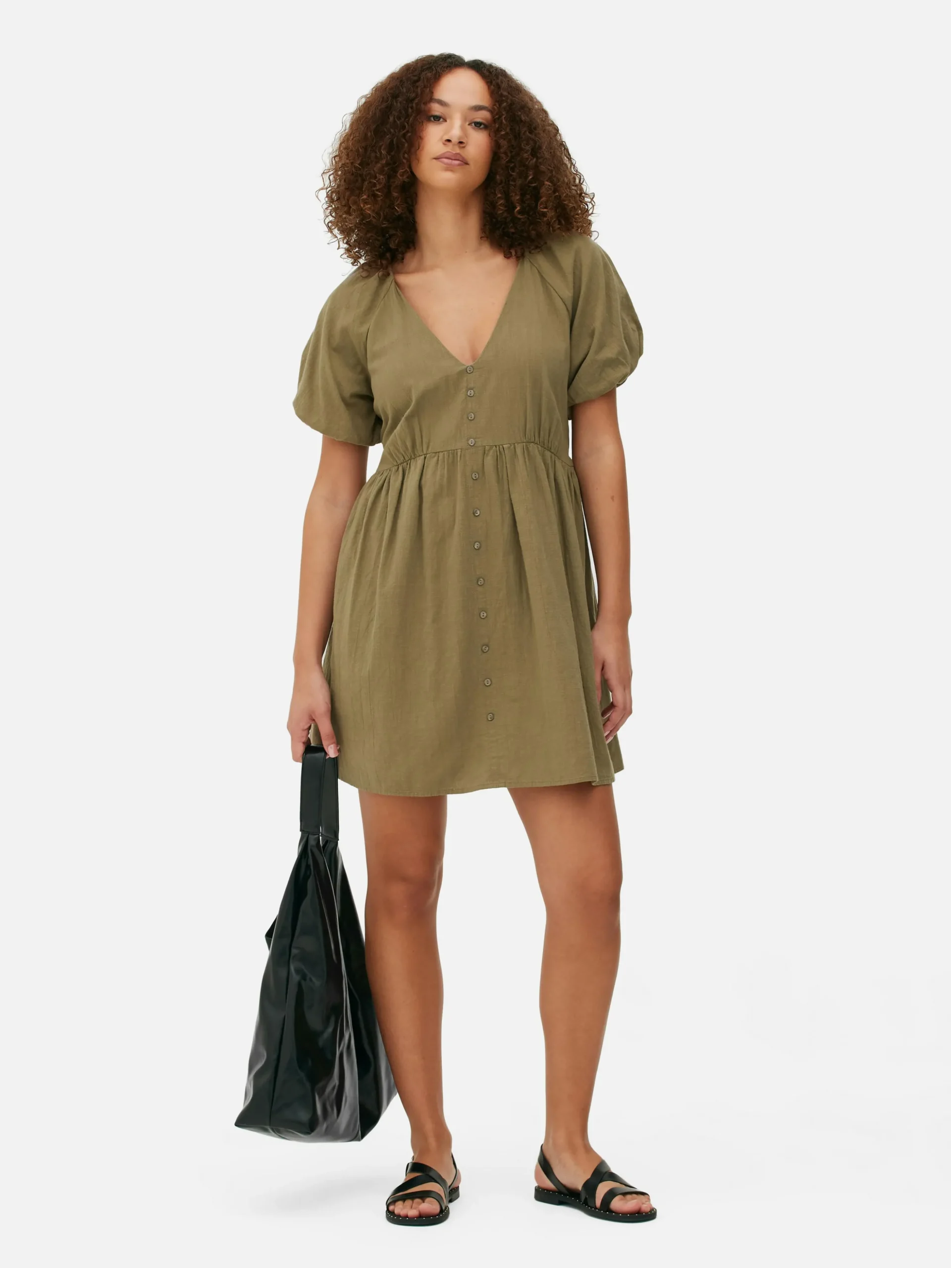 robe__smocks_manches_bouf_0.webp Robe à Smocks, Manches Bouffantes Et Col En V