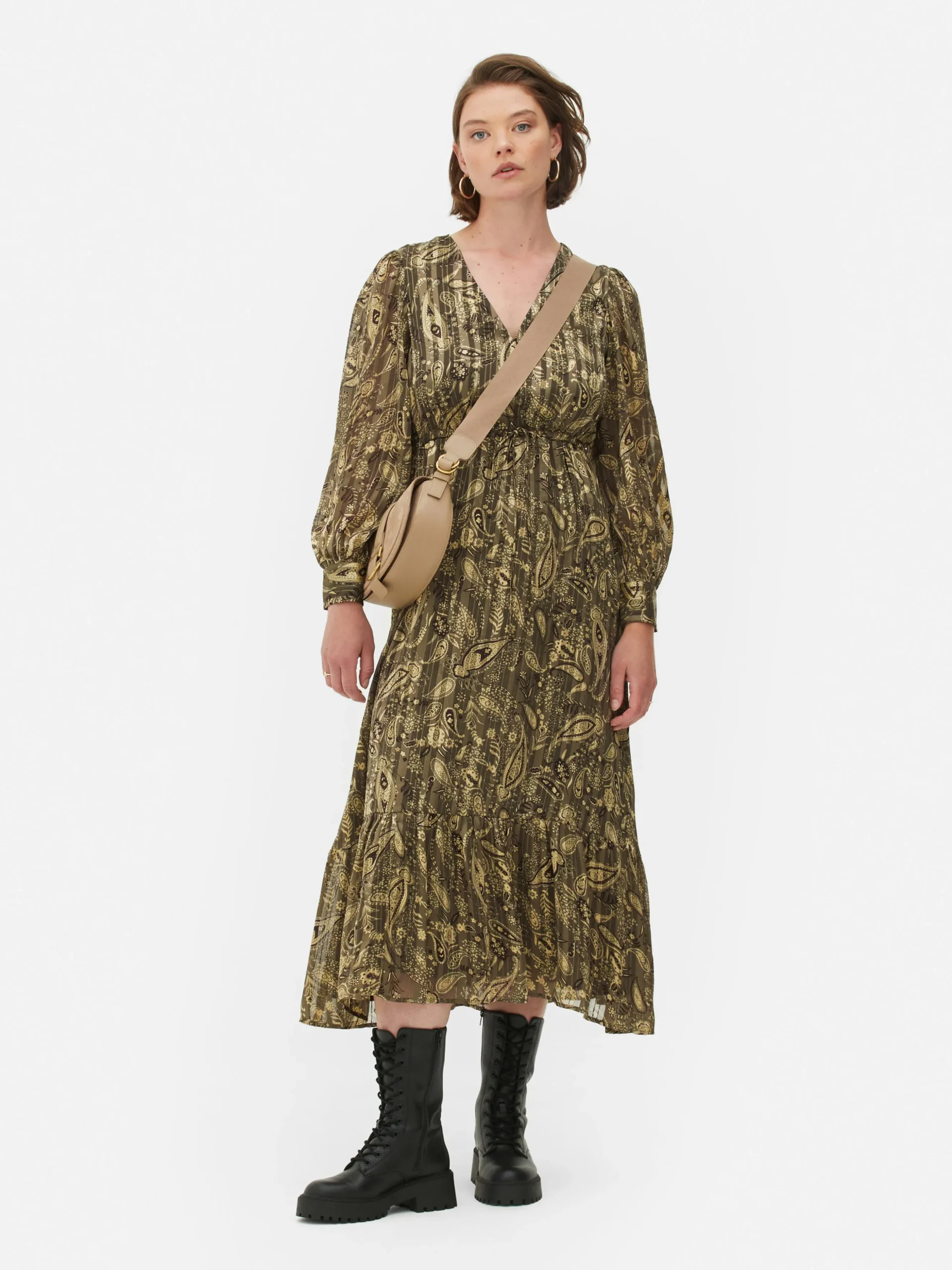 robe_milongue_boho__col_e_0-1.webp Robe Mi-longue Boho à Col En V