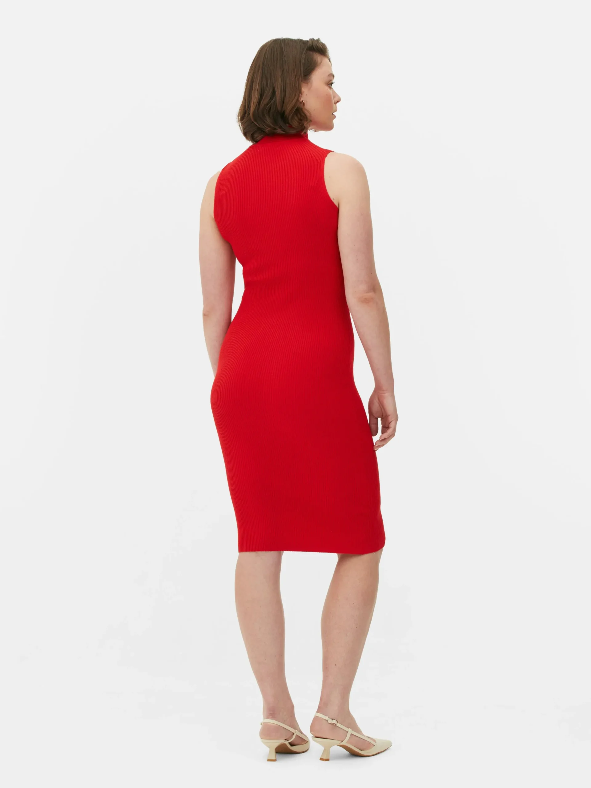 robe_milongue_sans_manche_3-1.webp Robe Mi-longue Sans Manches En Maille