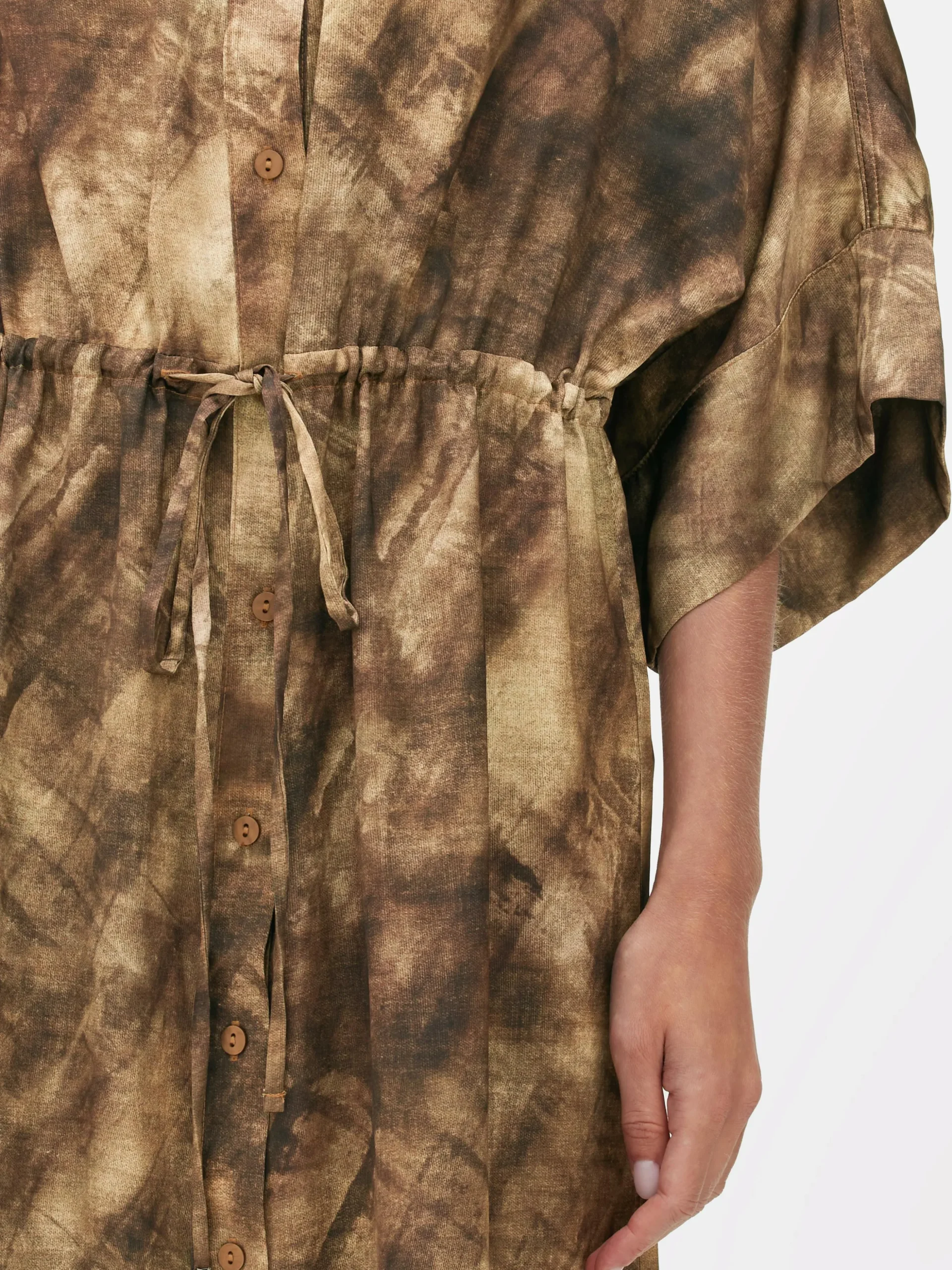 robechemise_milongue_the__2.webp Robe-chemise Mi-longue The Edit