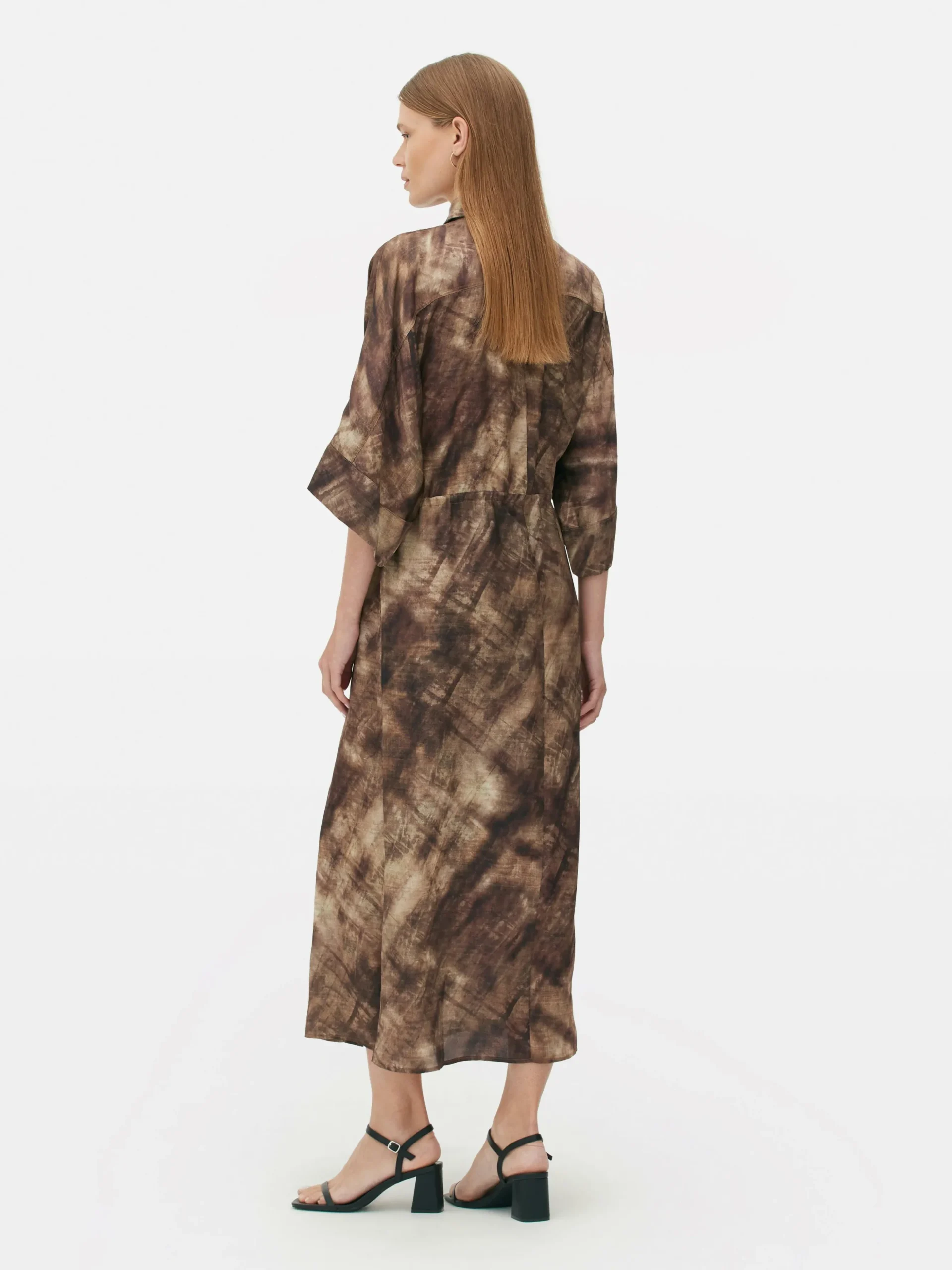 robechemise_milongue_the__3.webp Robe-chemise Mi-longue The Edit