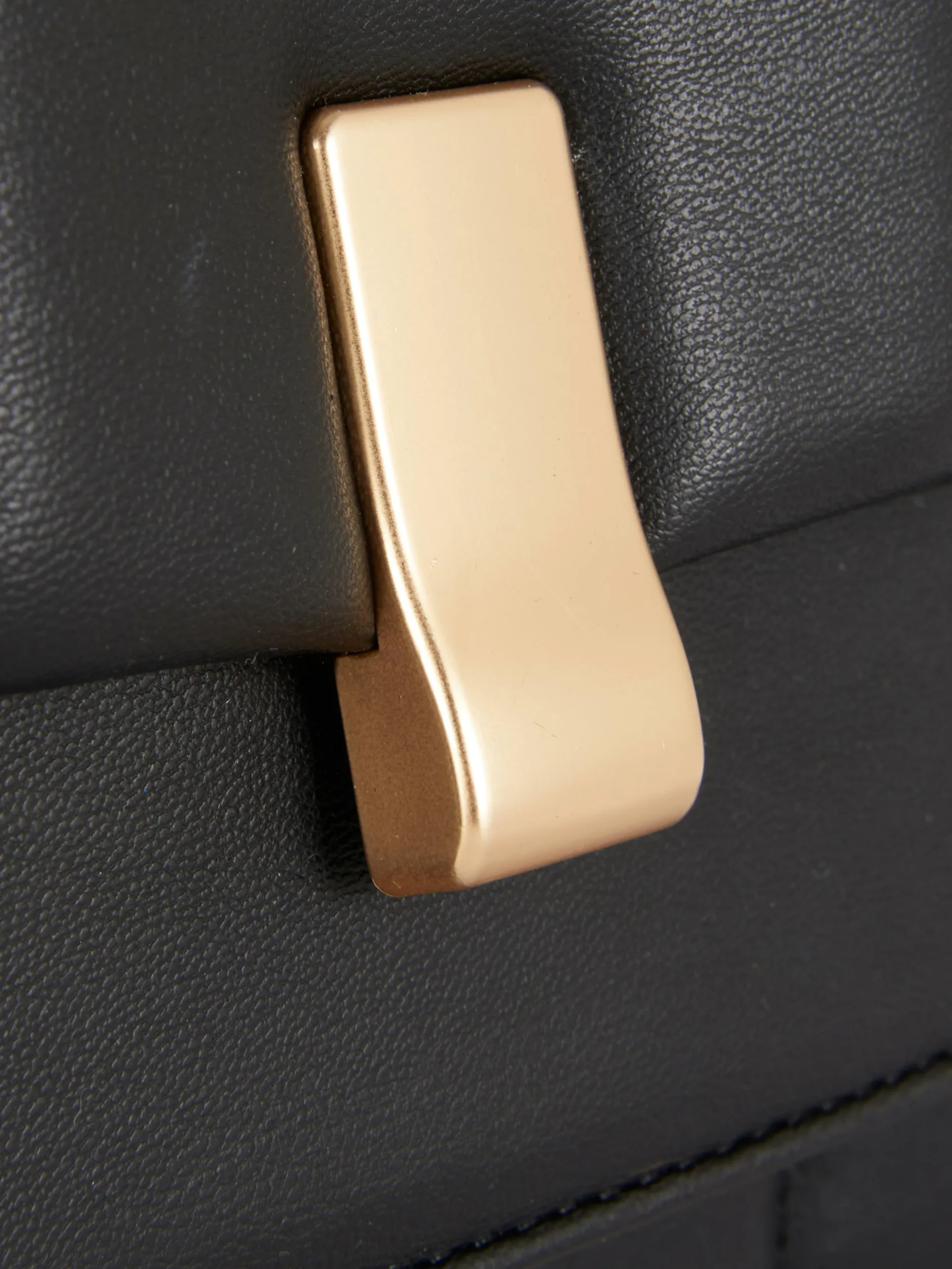 sac_bandoulire_matelass___2-1.webp Sac Bandoulière Matelassé à Rabat