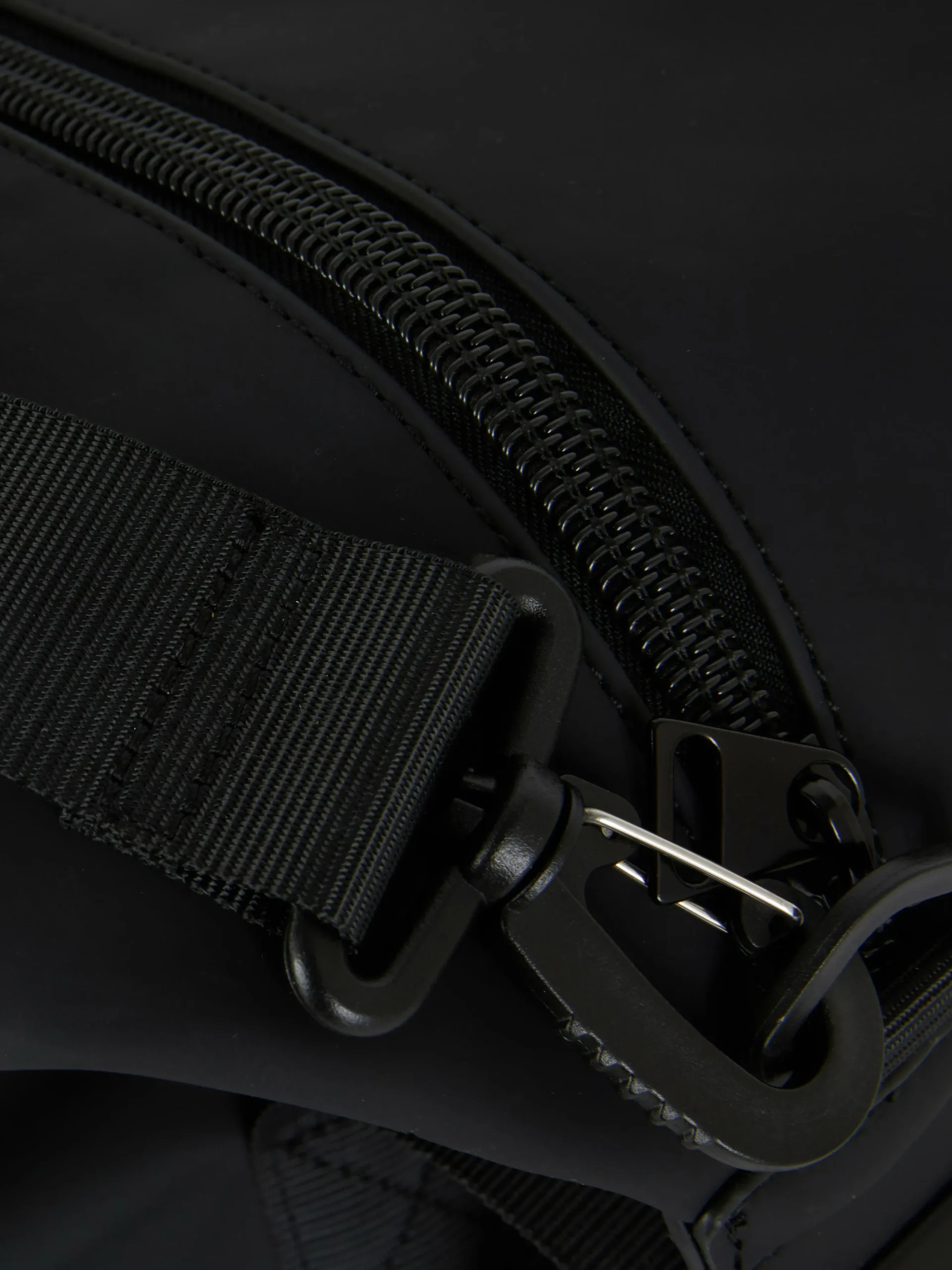 sac_fourretout_caoutchout_2.webp Sac Fourre-tout Caoutchouté