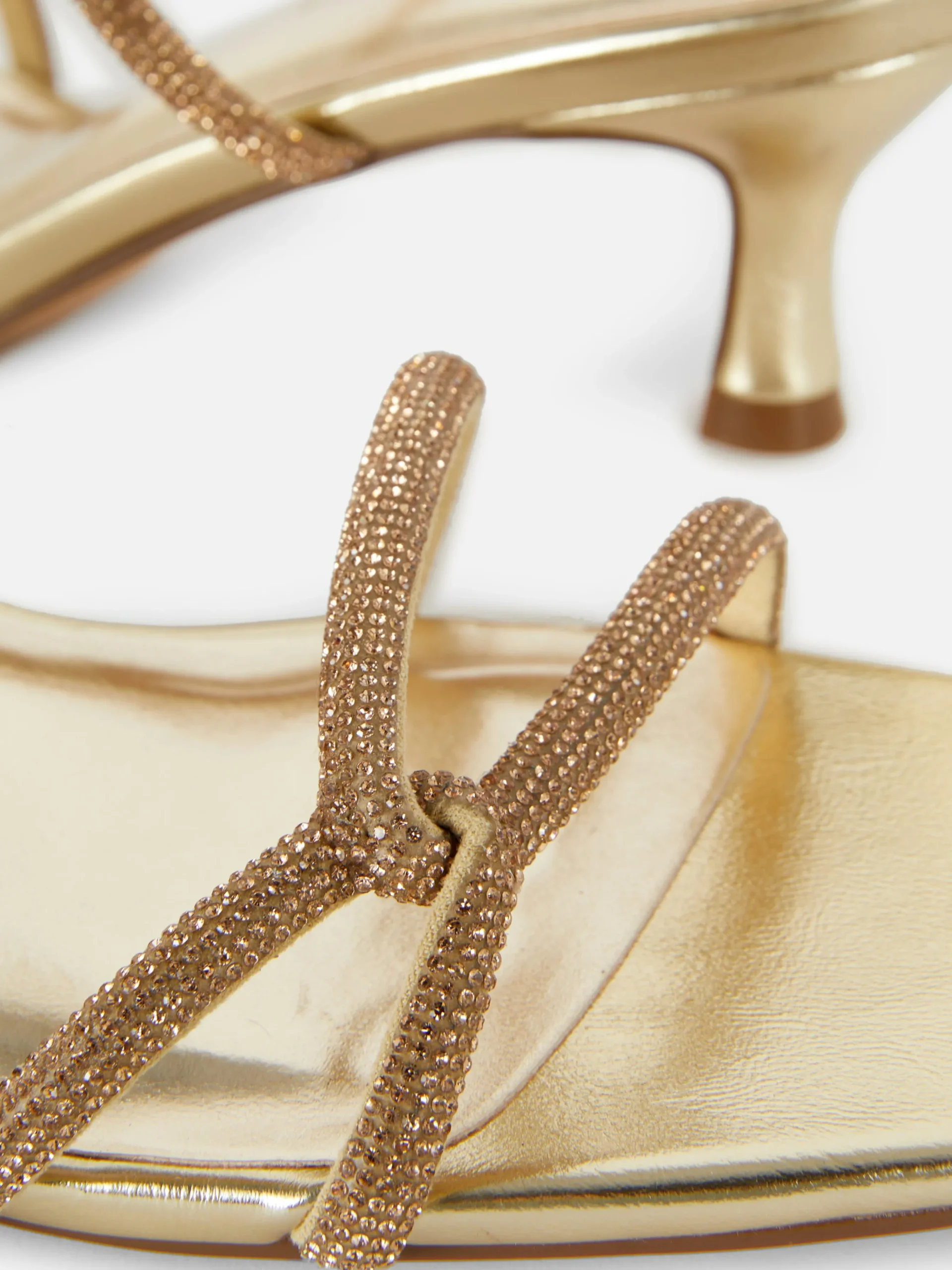 sandales_fantaisie__talon_4.webp Sandales Fantaisie à Talons Bas