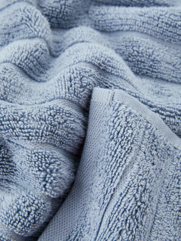 Serviette De Bain Côtelée Texturée