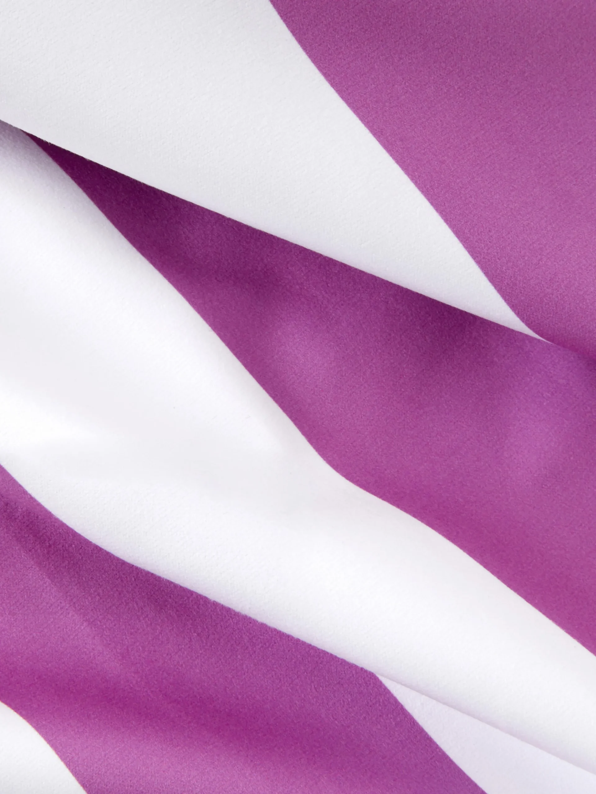 serviette_de_voyage__rayu_1.webp Serviette De Voyage à Rayures