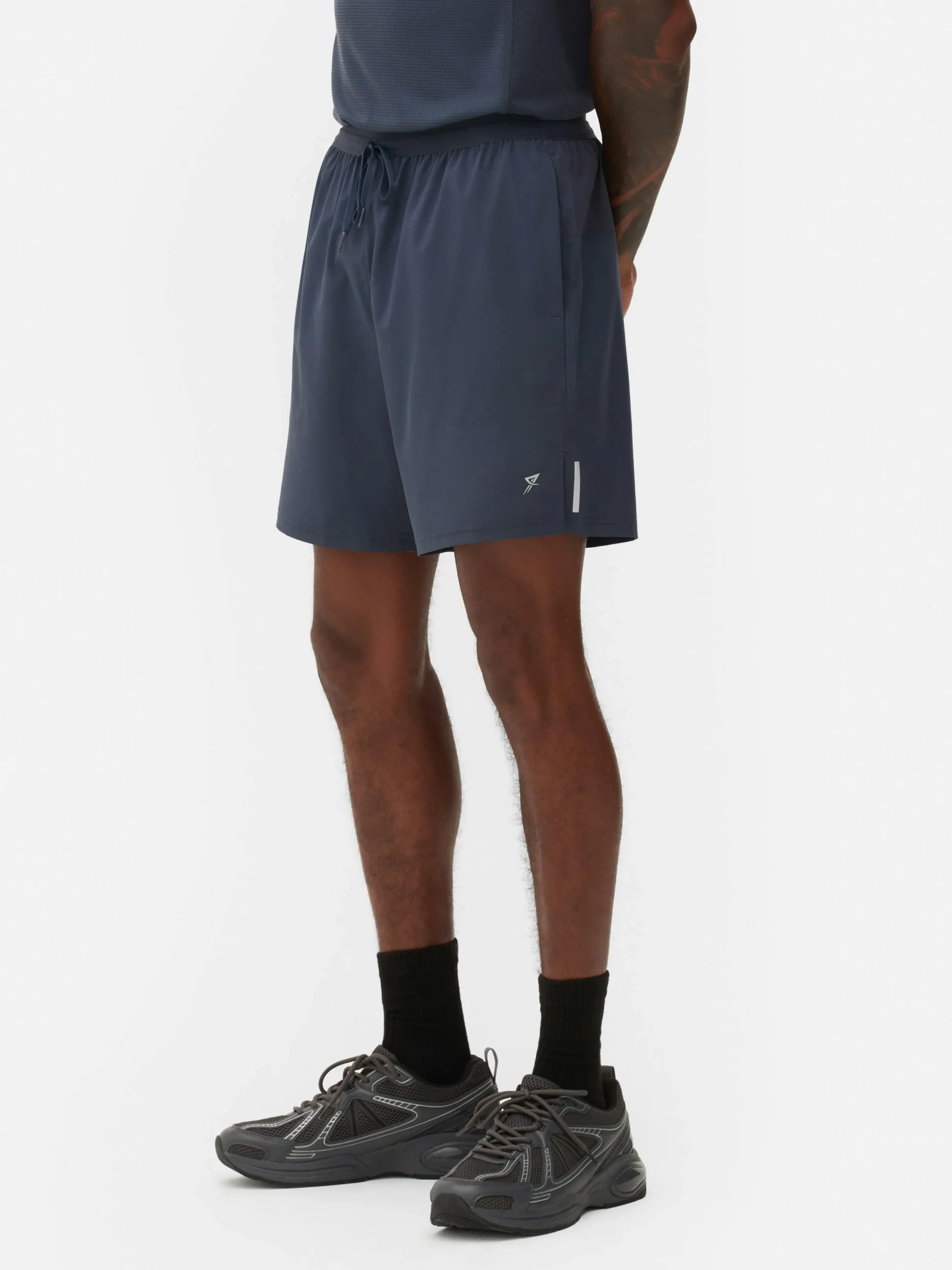 short_de_running_lastiqu_1-2.webp Short De Running élastiqué