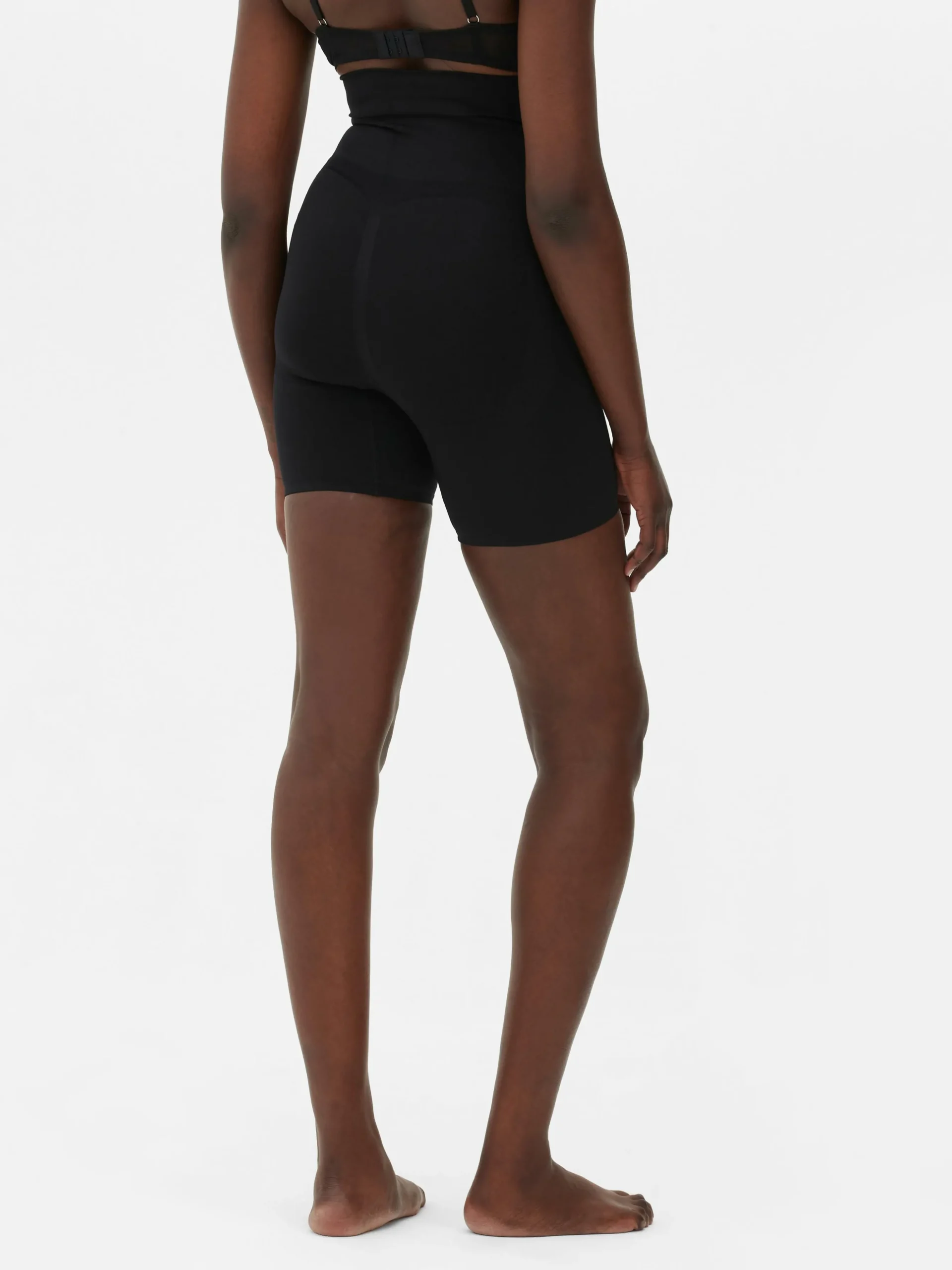 short_sculptant_sans_cout_3-1.webp Short Sculptant Sans Coutures