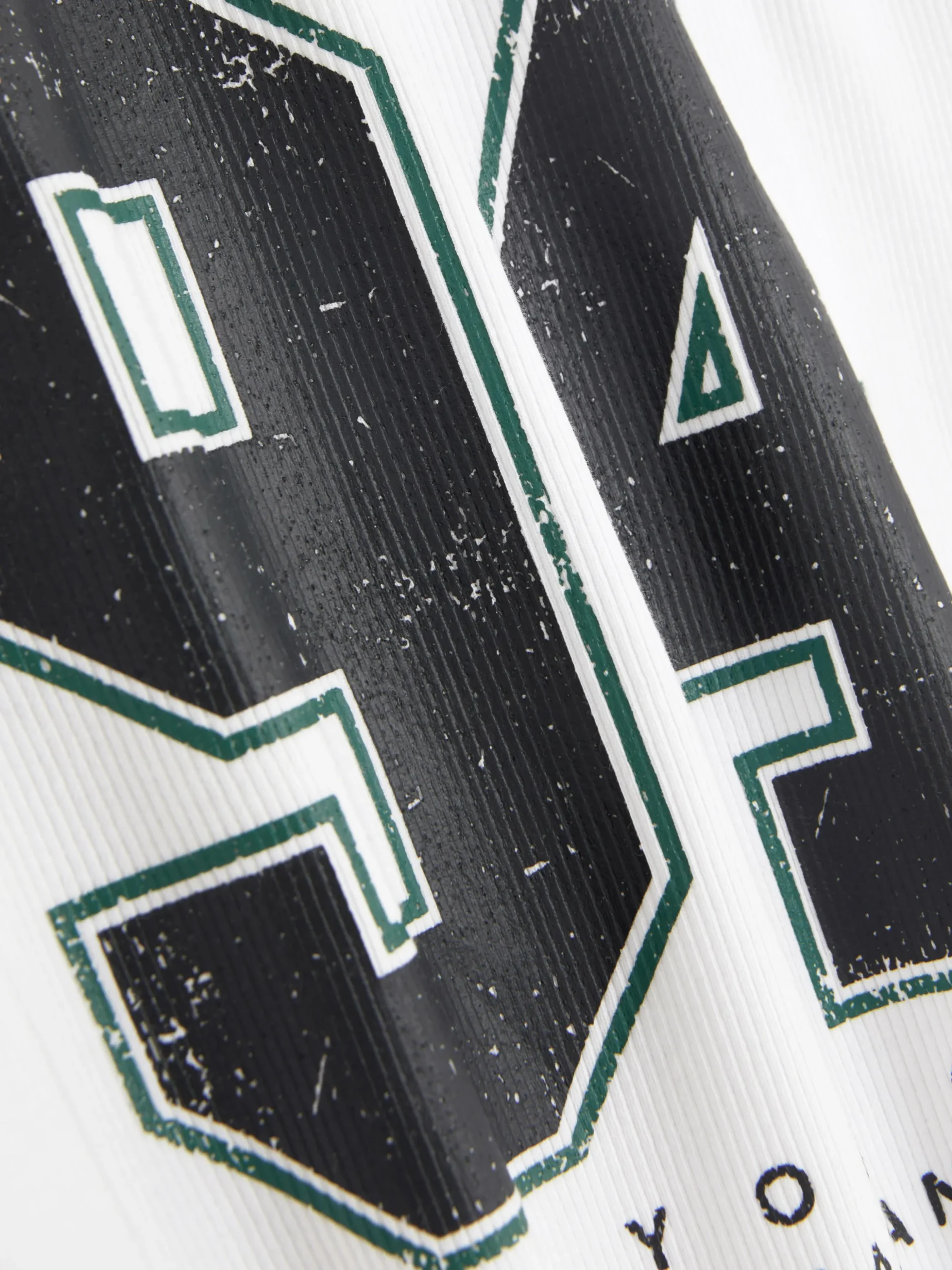 sweat__capuche_court_new__4.webp Sweat à Capuche Court New York