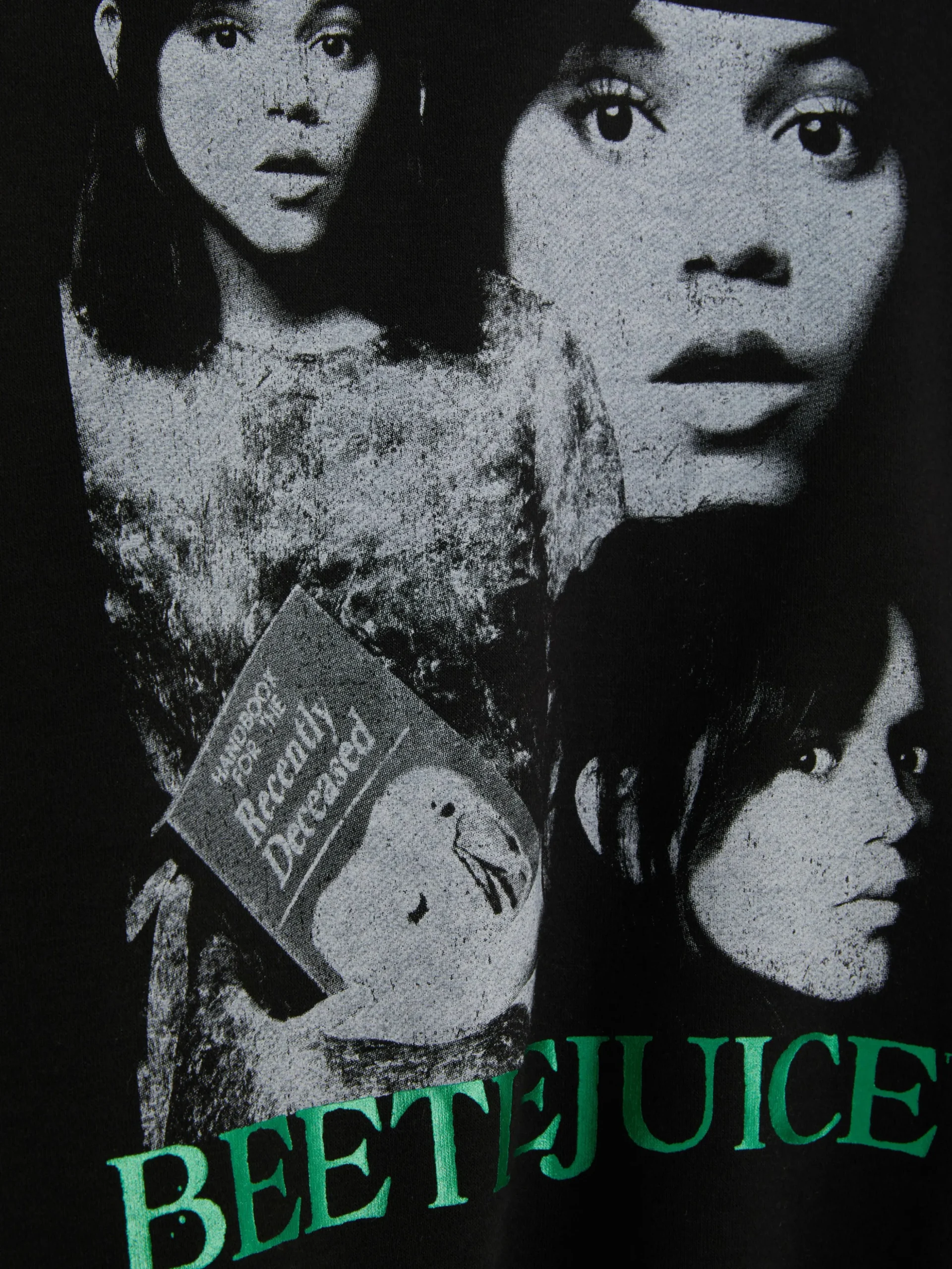 sweat__capuche_et_motif_s_4.webp Sweat à Capuche Et Motif Sur Le Devant Beetlejuice