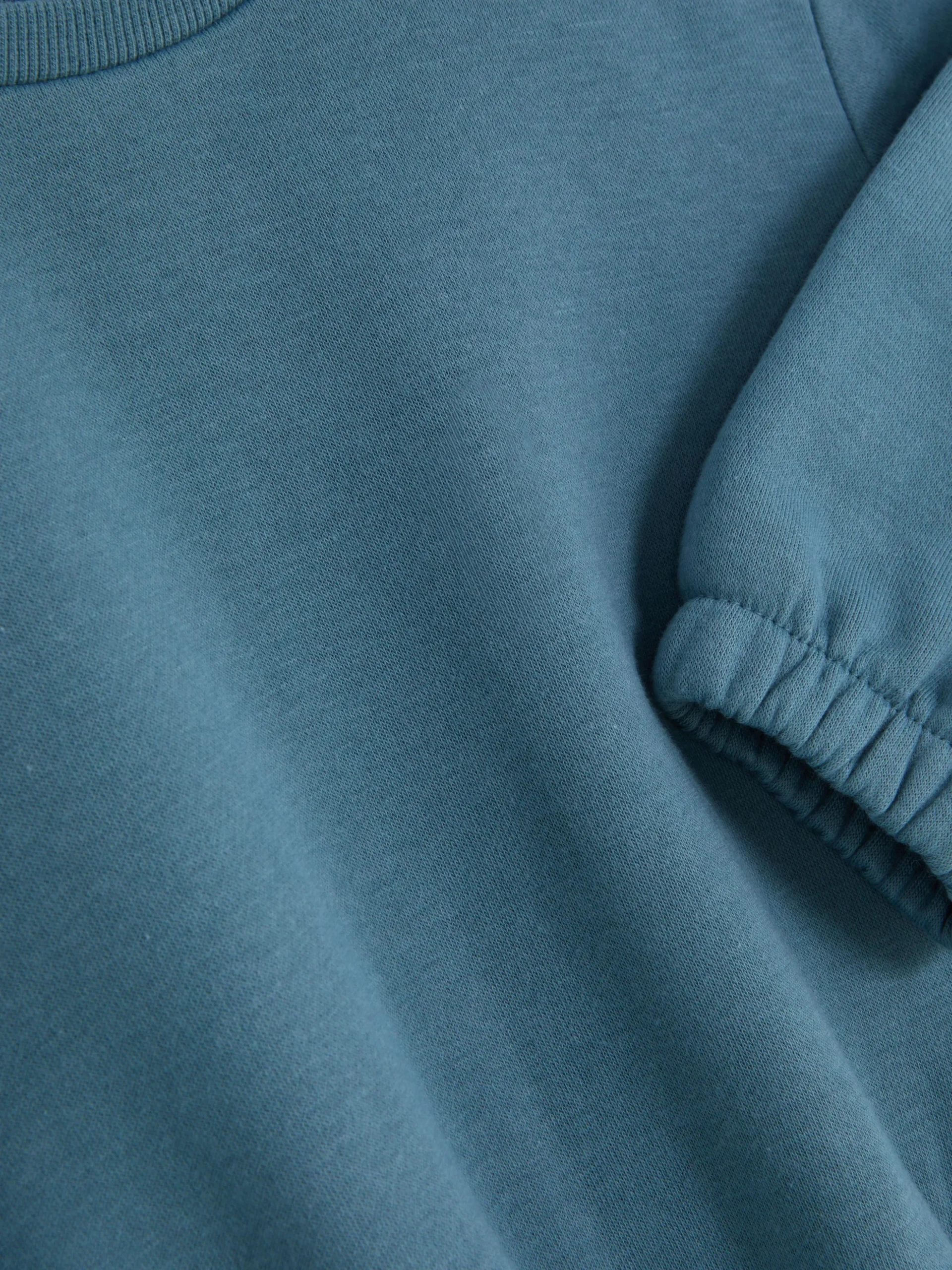 sweatshirt__col_rasducou_2-11.webp Sweat-shirt à Col Ras-du-cou