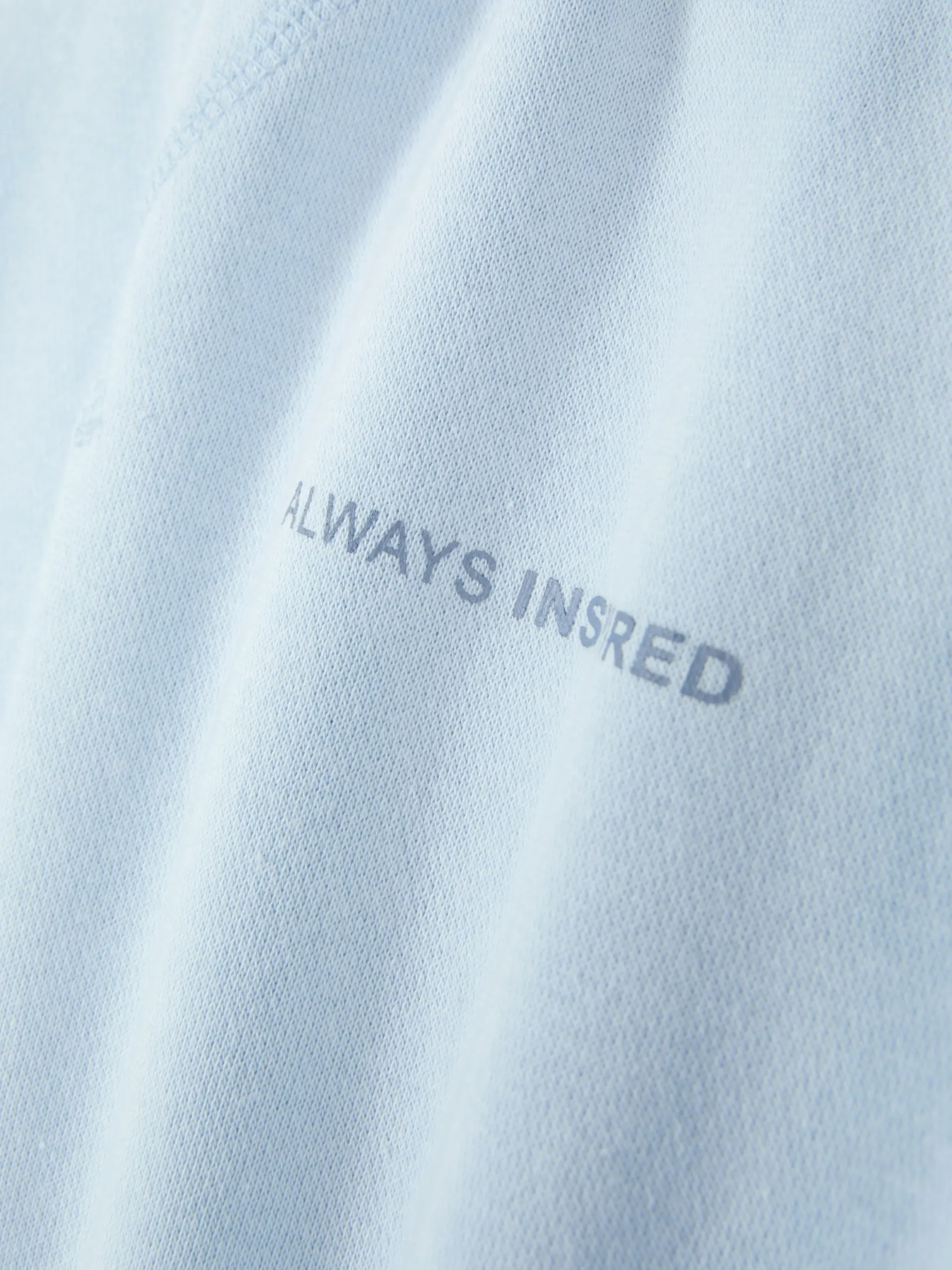 sweatshirt__col_rasducou_4-5.webp Sweat-shirt à Col Ras-du-cou