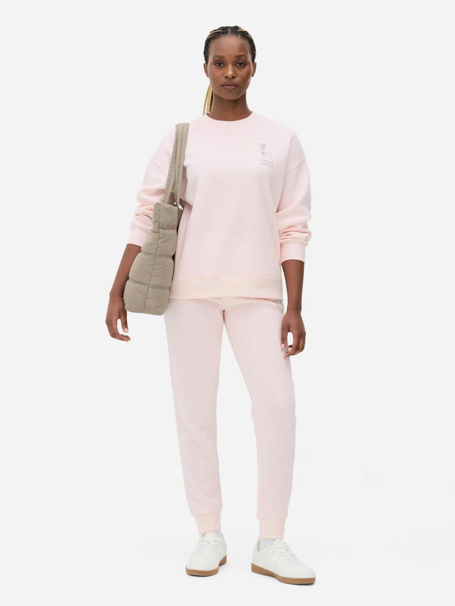 sweatshirt__col_rasducou__0-4.webp Sweat-shirt à Col Ras-du-cou Avec Message