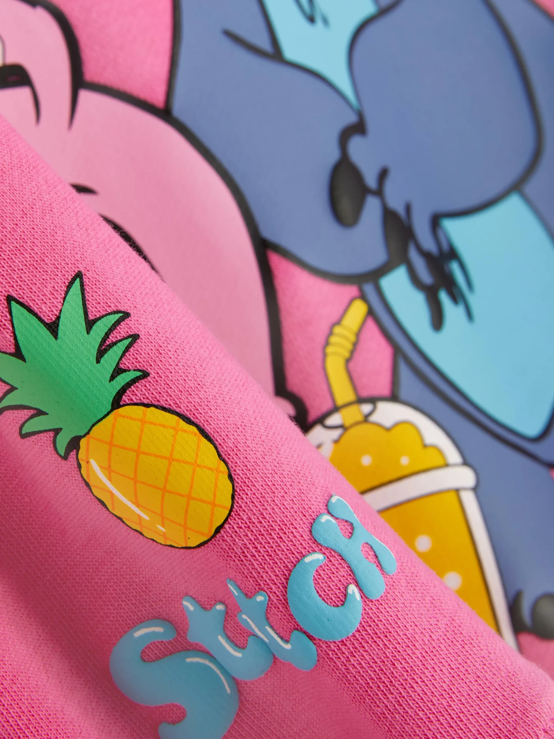 sweatshirt__col_rasducou__2-11.webp Sweat-shirt à Col Ras-du-cou Disney Lilo & Stitch Slushy