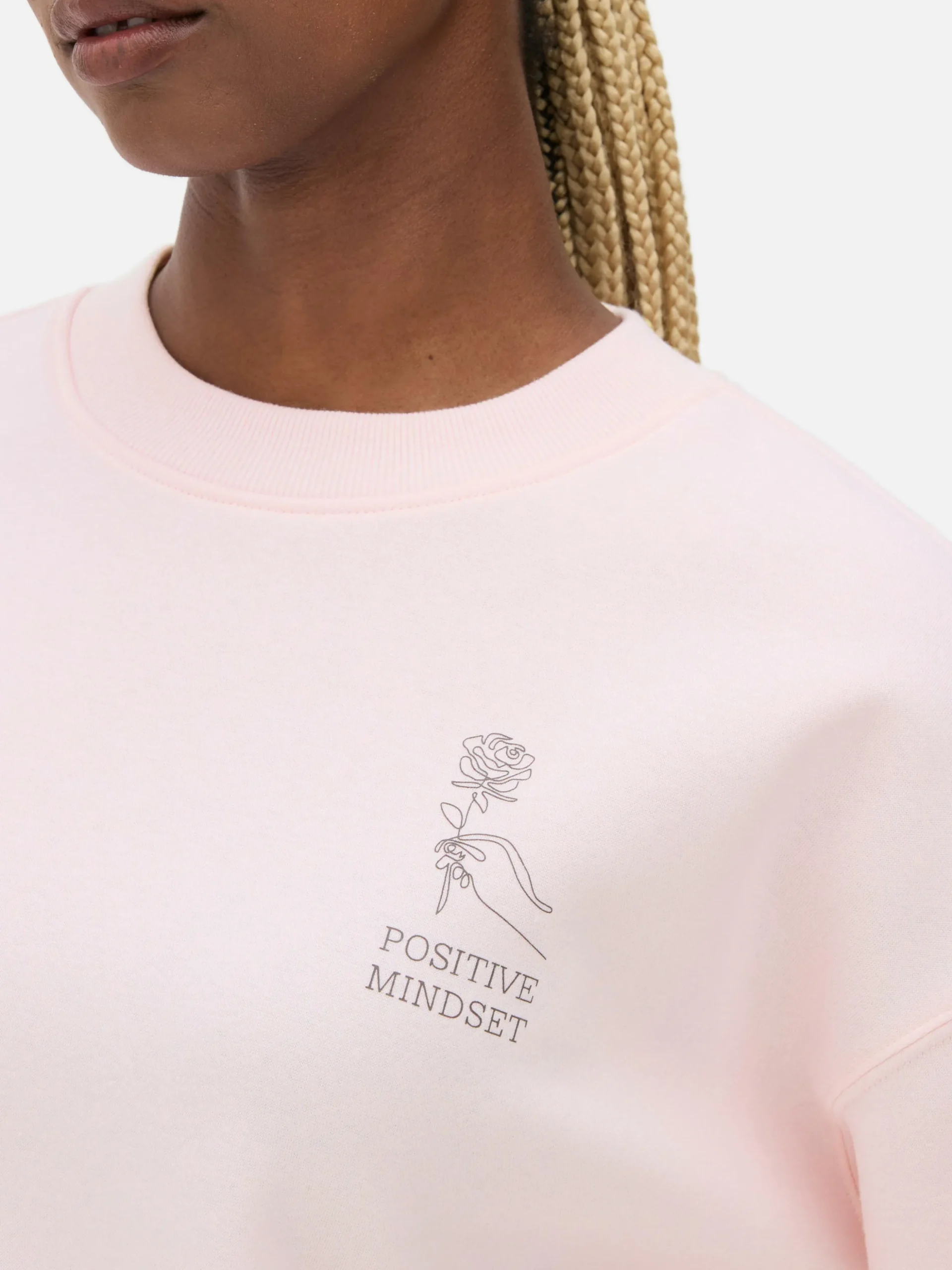 sweatshirt__col_rasducou__2-4.webp Sweat-shirt à Col Ras-du-cou Avec Message