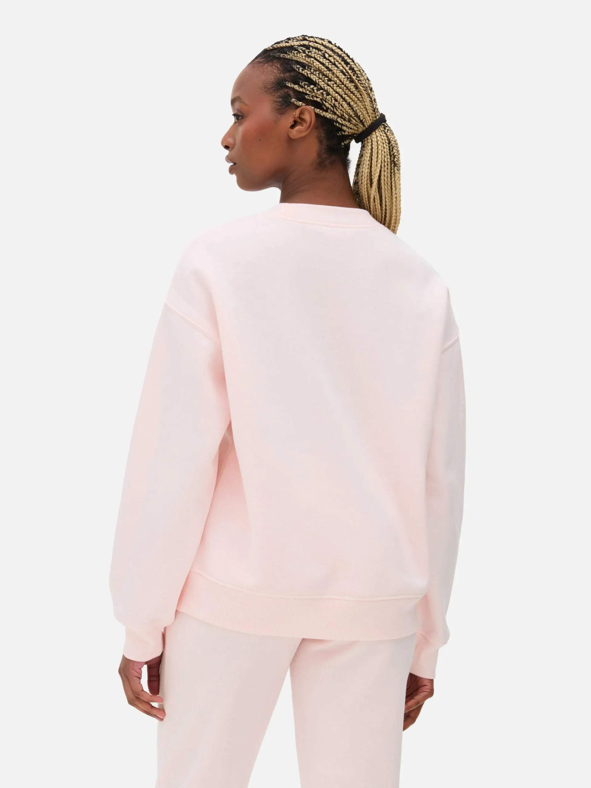 sweatshirt__col_rasducou__3-4.webp Sweat-shirt à Col Ras-du-cou Avec Message