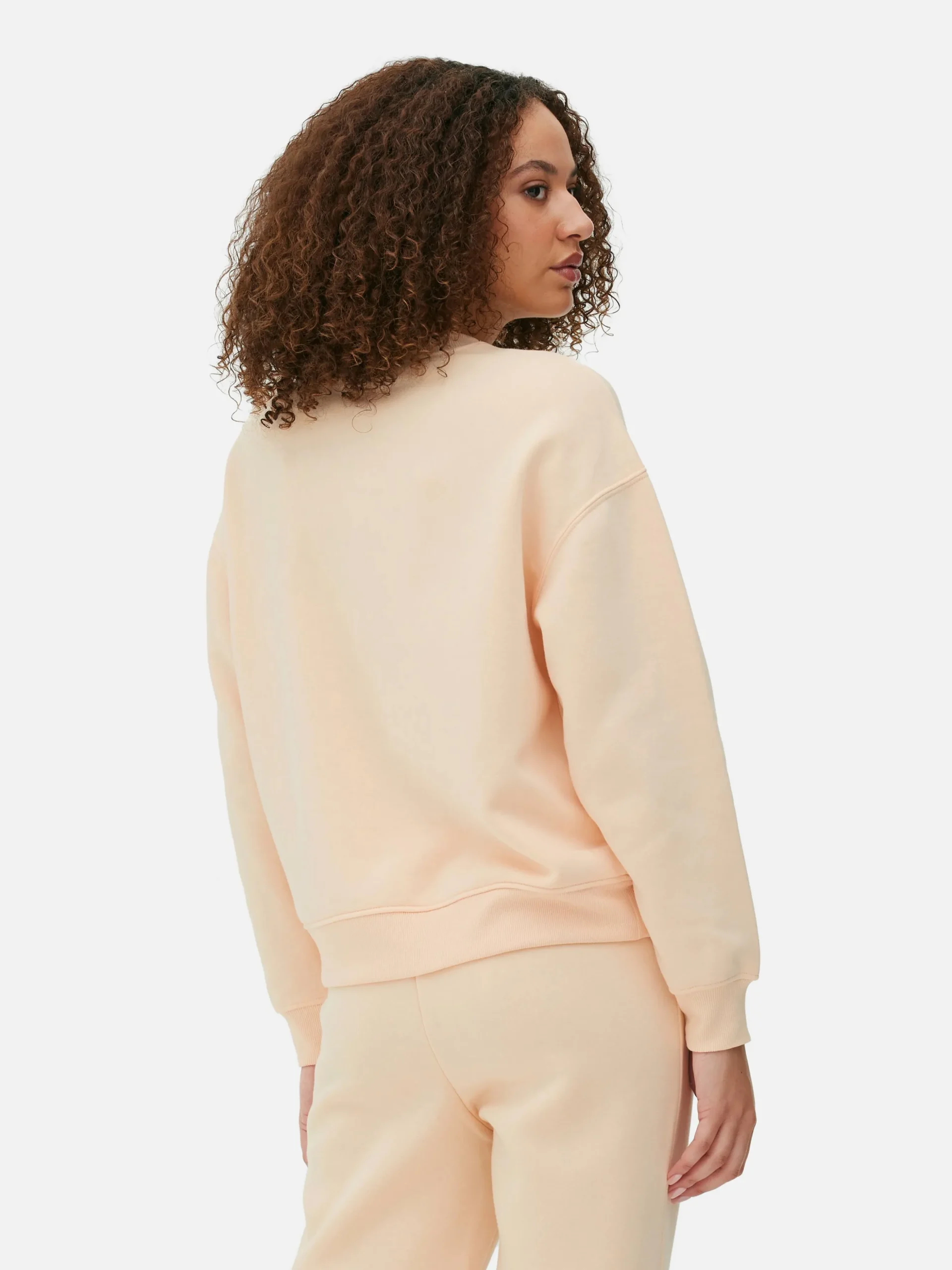 sweatshirt_col_rasducou_e_3-2.webp Sweat-shirt Col Ras-du-cou Essential