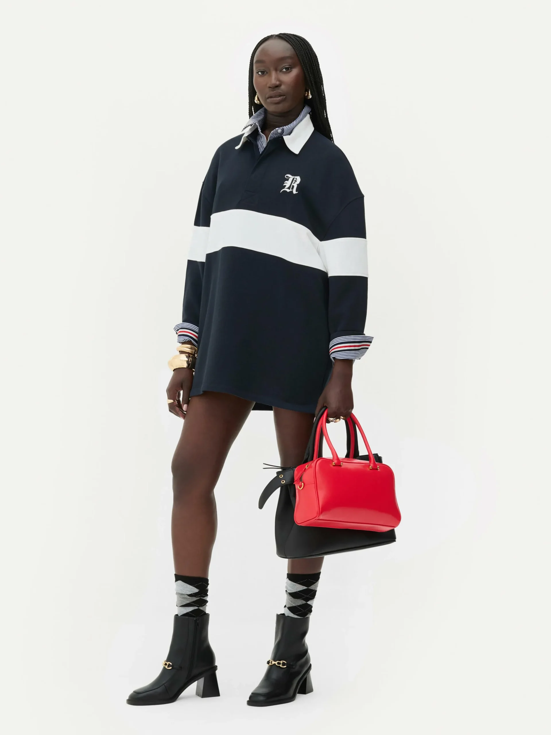 sweatshirt_faon_polo_over_0-1.webp Sweat-shirt Façon Polo Oversize Rita Ora