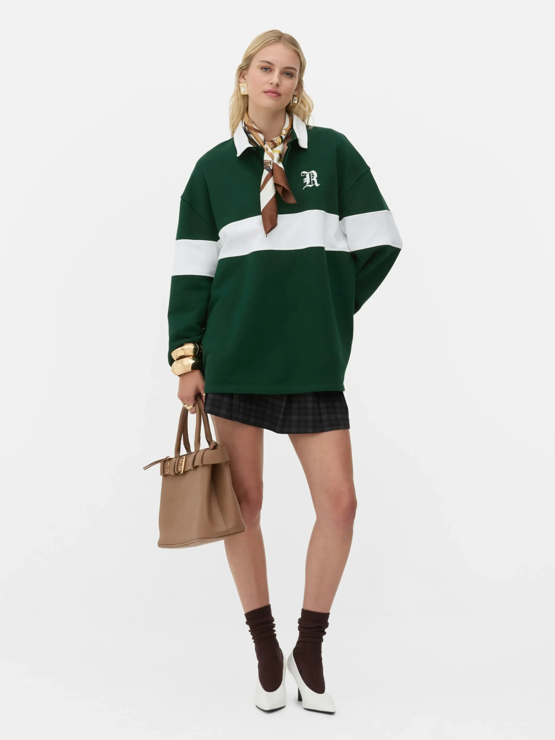 sweatshirt_faon_polo_over_0.webp Sweat-shirt Façon Polo Oversize Rita Ora