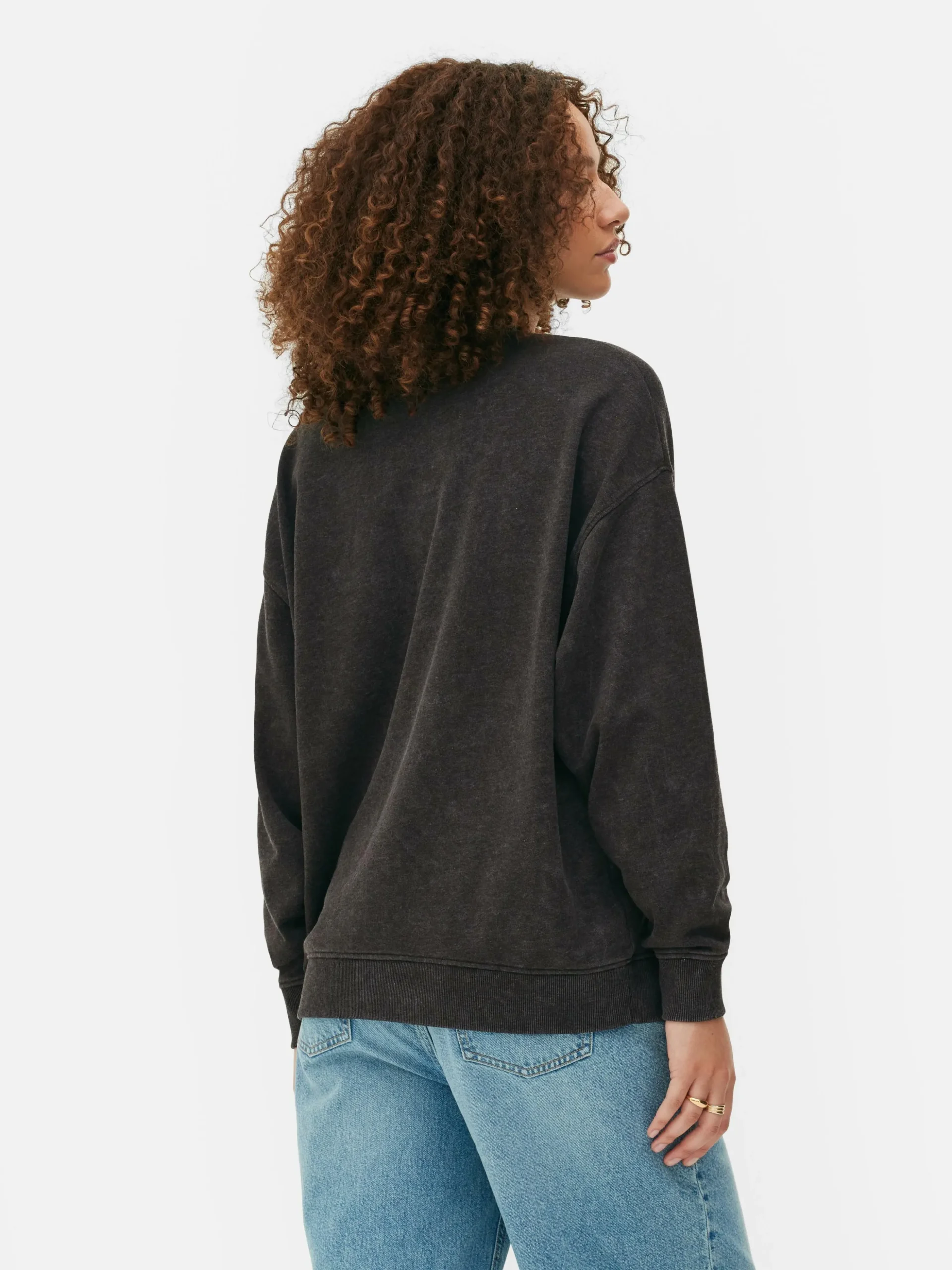 sweatshirt_oversize_graph_3-1.webp Sweat-shirt Oversize Graphique Les Schtroumpfs