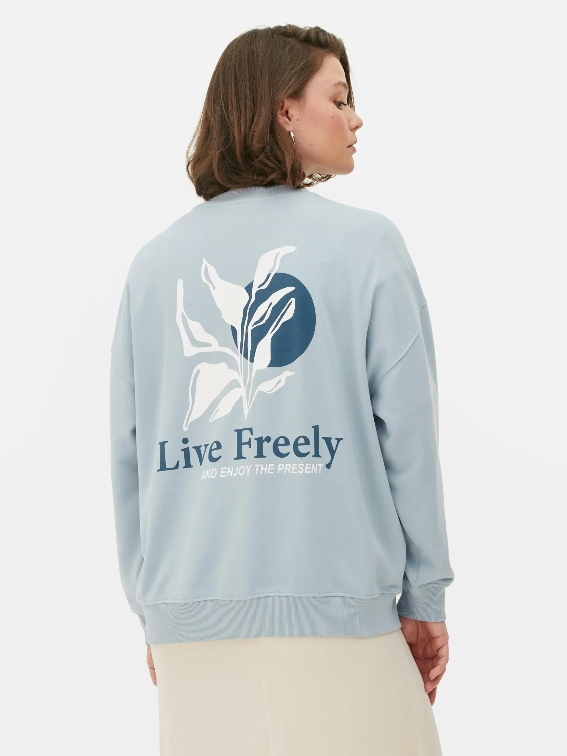 sweatshirt_oversize_graph_3-2.webp Sweat-shirt Oversize Graphique