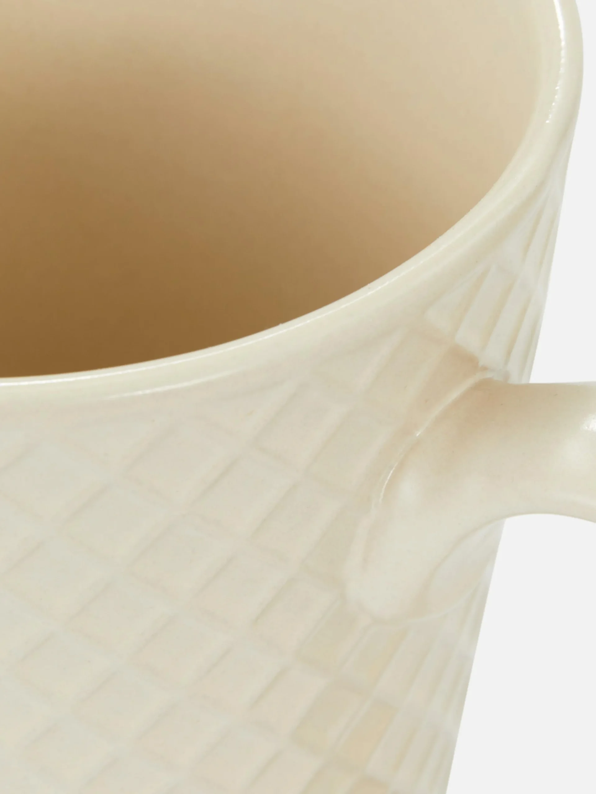 tasse_en_relief_pour_le_p_1-2.webp Tasse En Relief Pour Le Petit-déjeuner