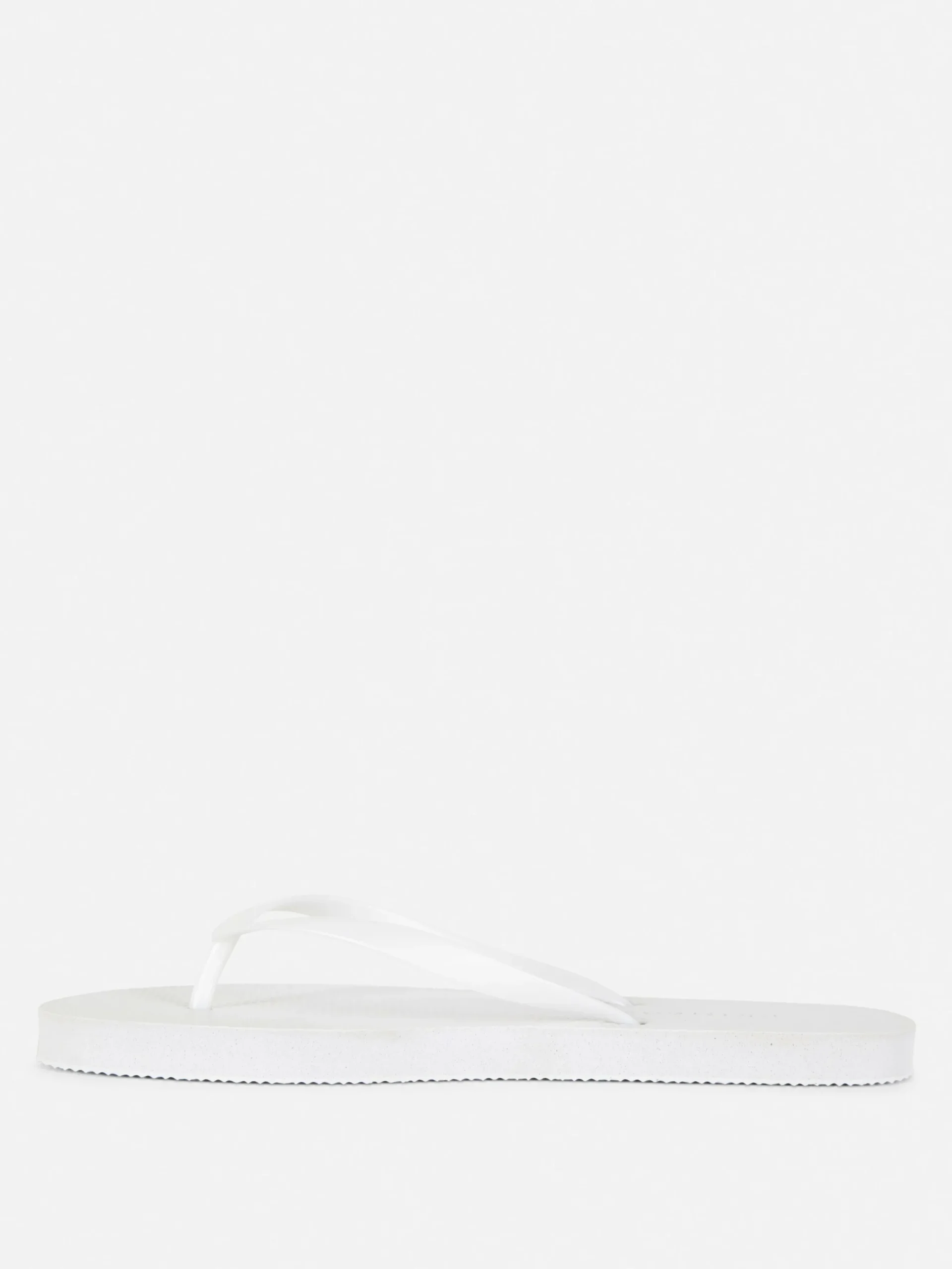 tongs_plates_essential_3.webp Tongs Plates Essential