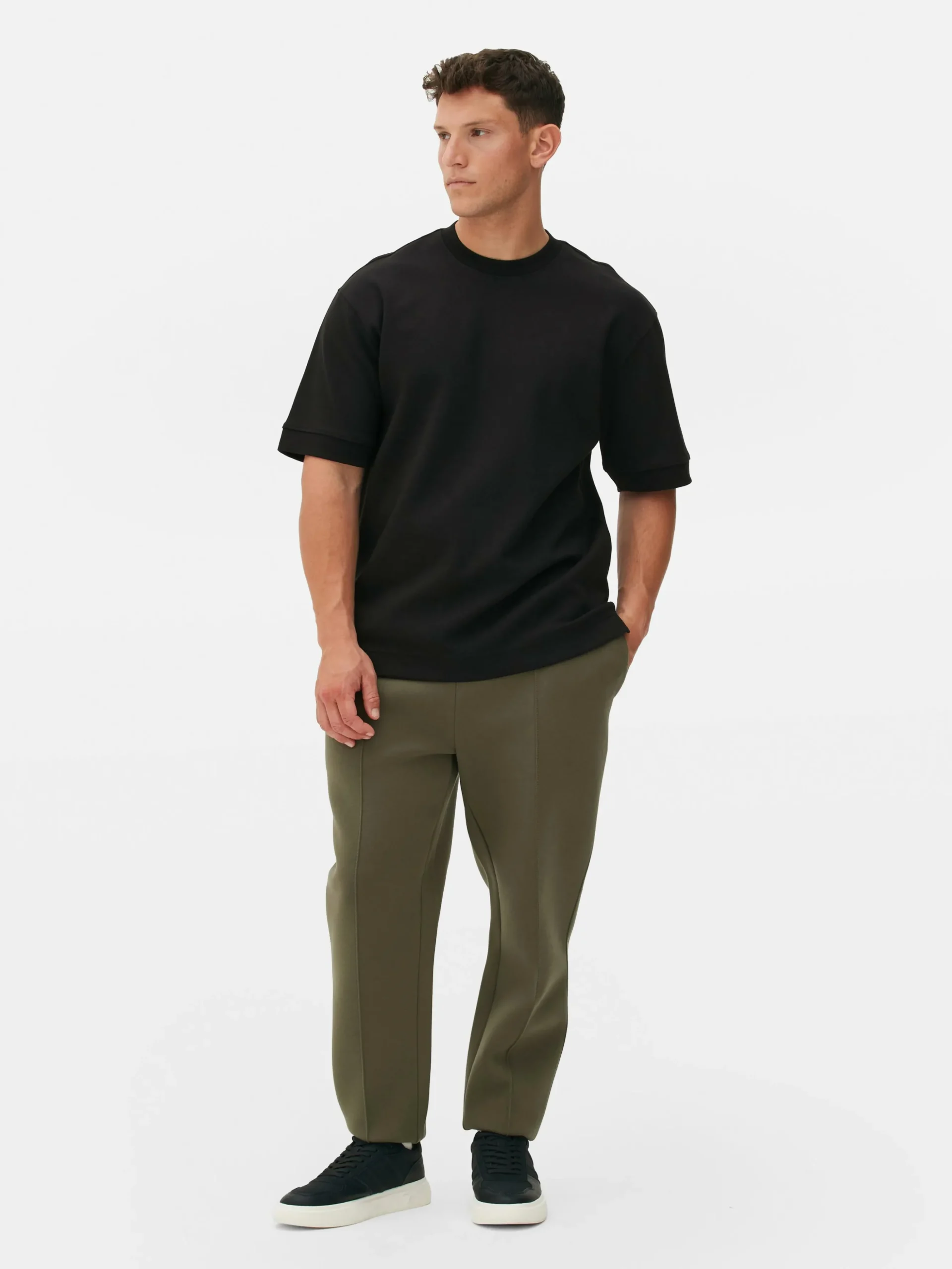 tshirt__col_rasducou_kem_0-2.webp T-shirt à Col Ras-du-cou Kem