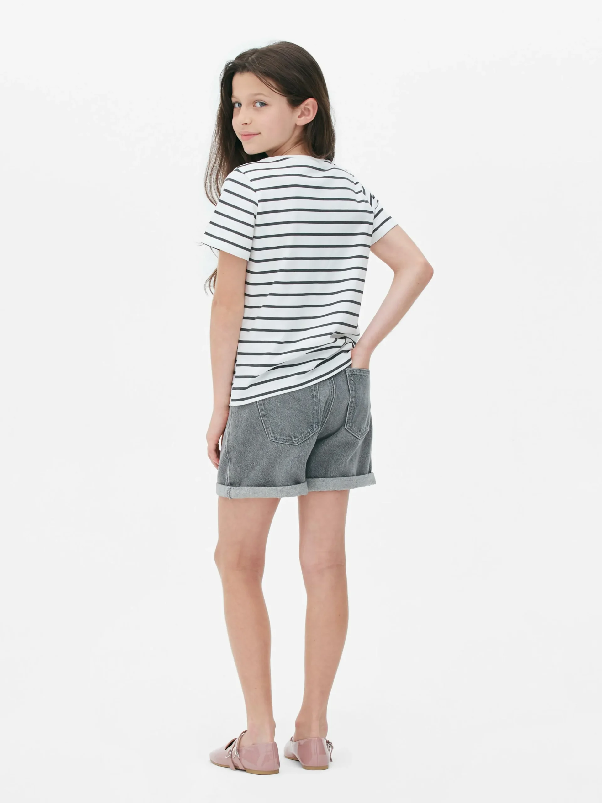 tshirt__manches_courtes_1-1.webp T-shirt à Manches Courtes