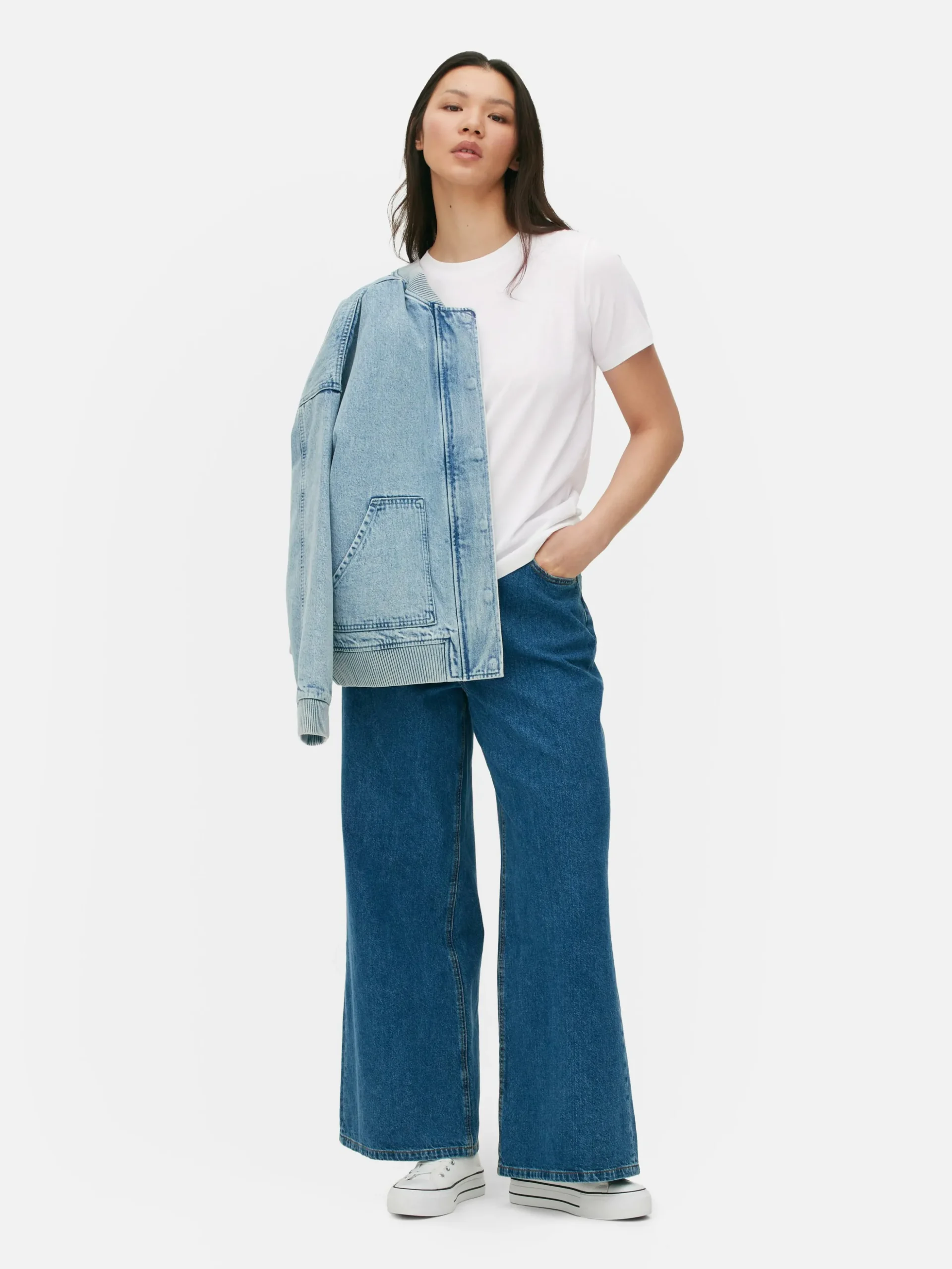 tshirt__manches_courtes_e_0.webp T-shirt à Manches Courtes En Coton