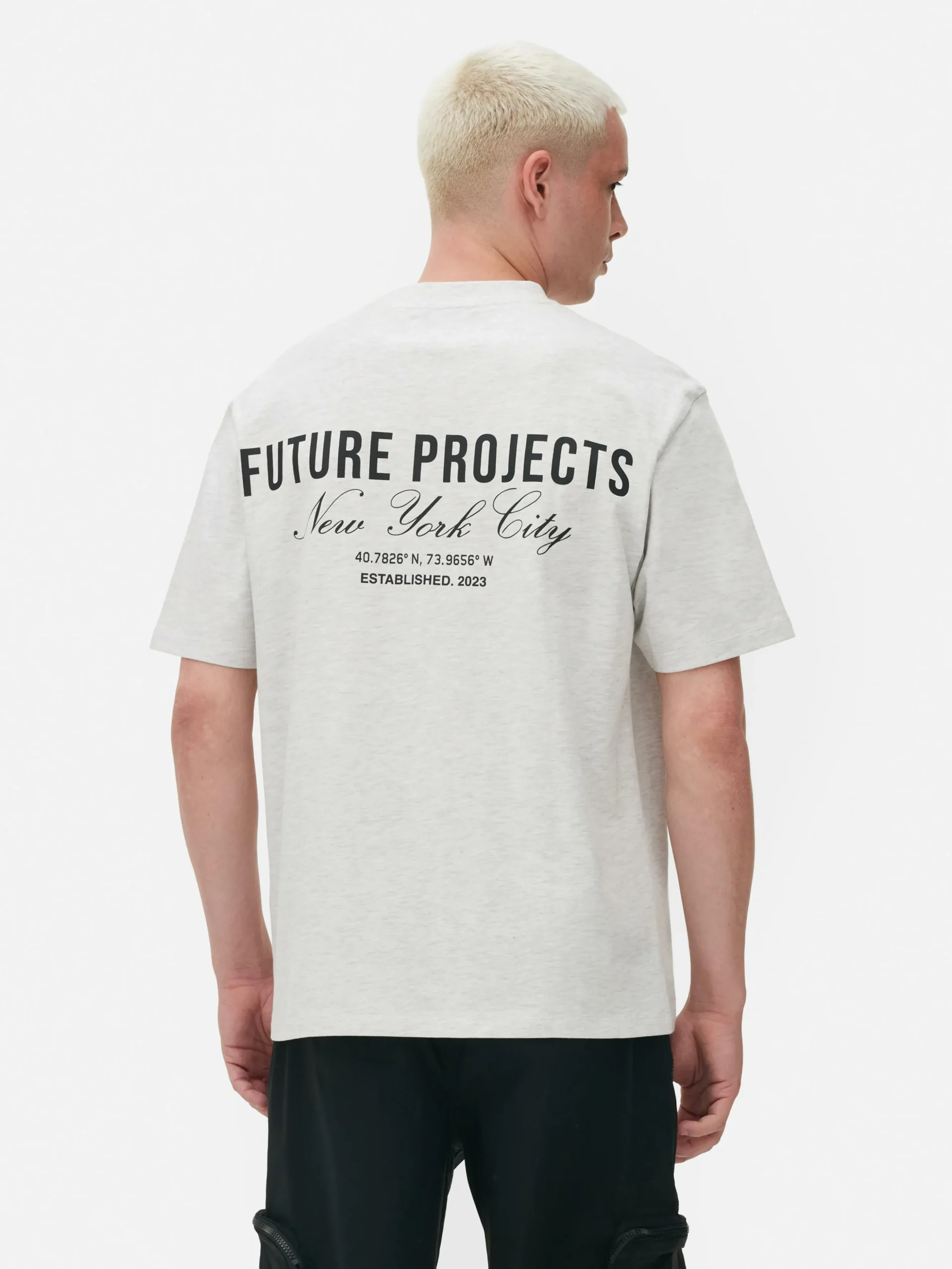 tshirt_brod_future_projec_3.webp T-shirt Brodé Future Projects
