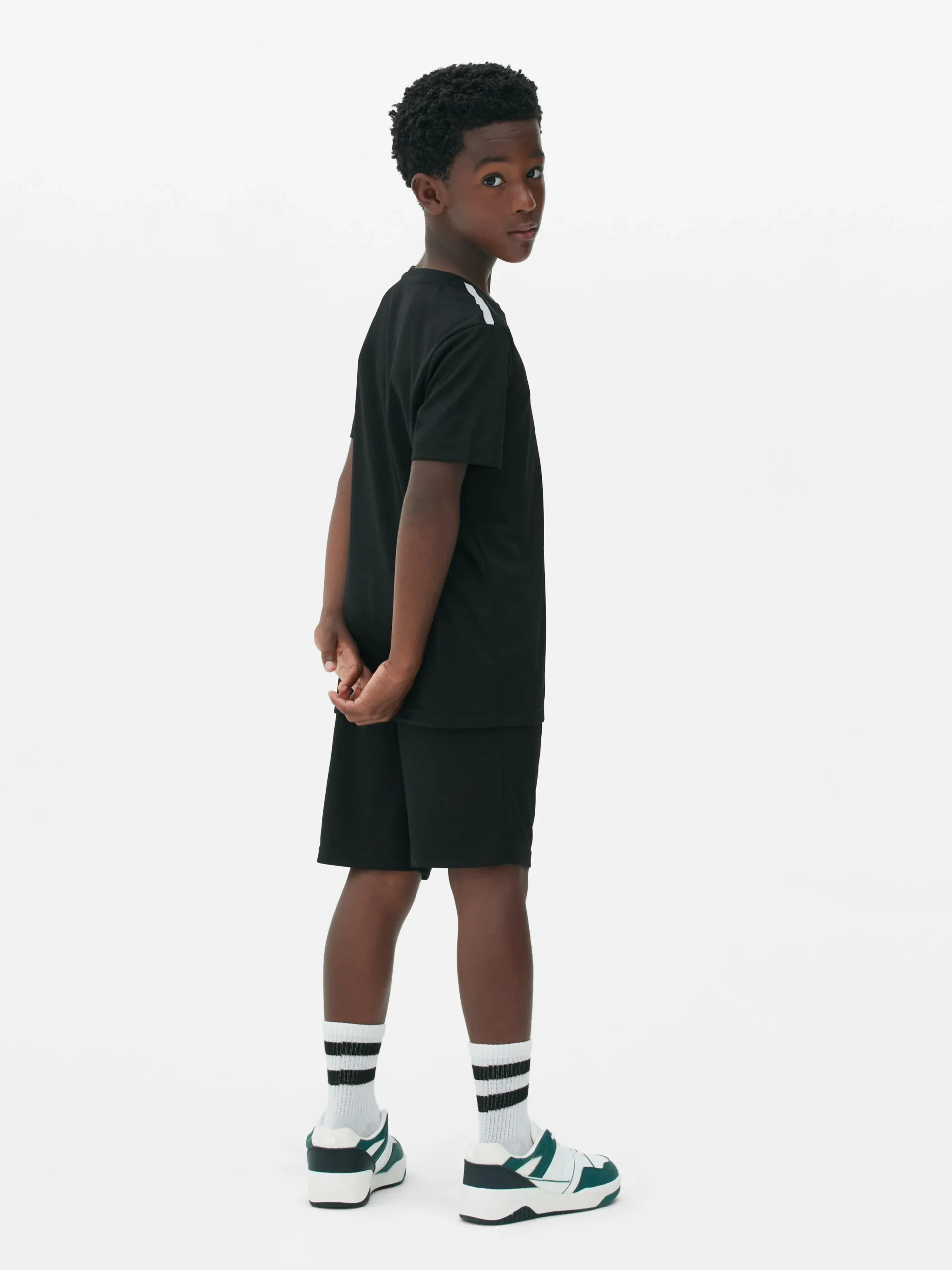 tshirt_core_performance_1.webp T-shirt Core Performance