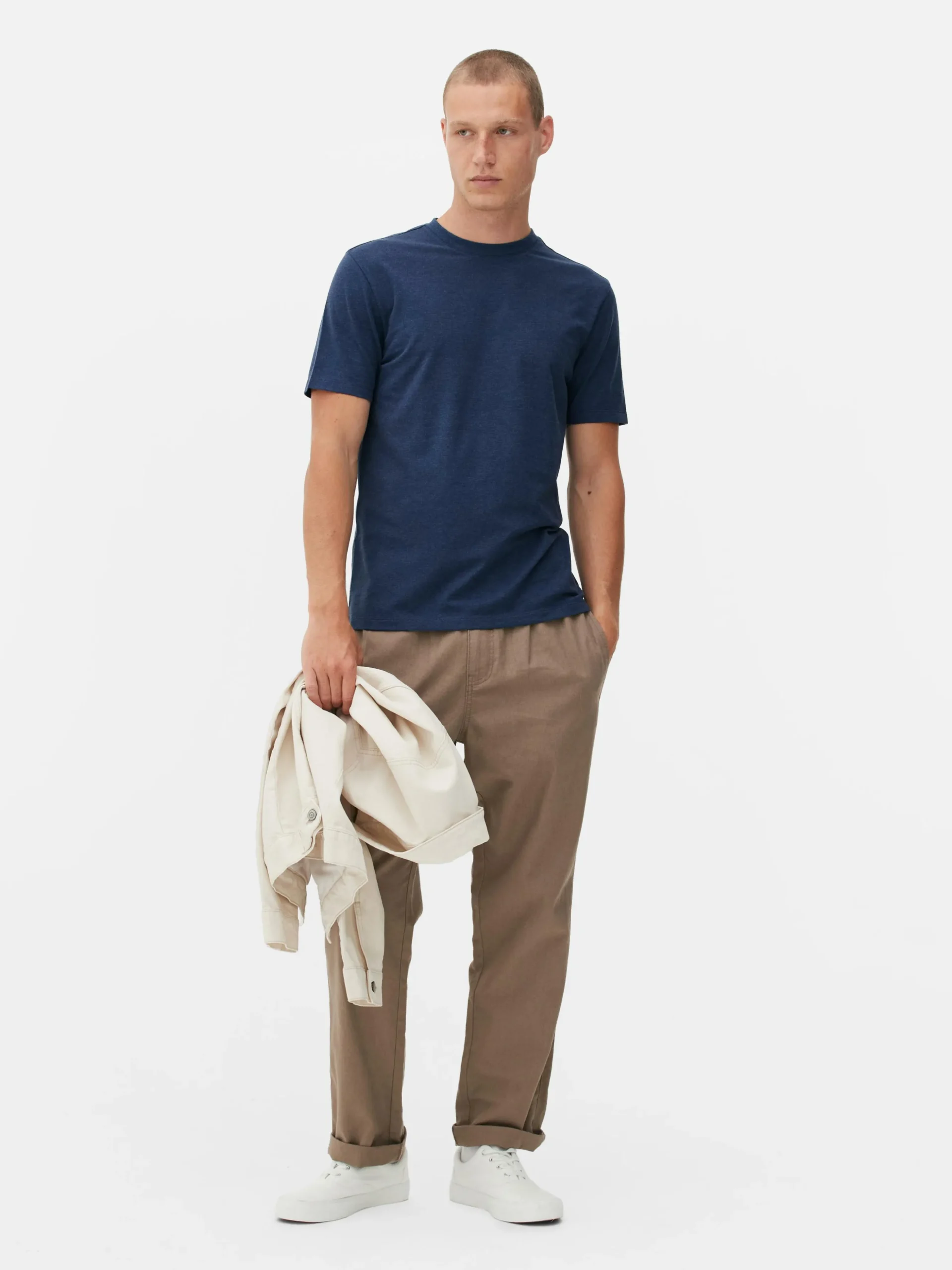 tshirt_coupe_slim__manche_0-3.webp T-shirt Coupe Slim à Manches Courtes