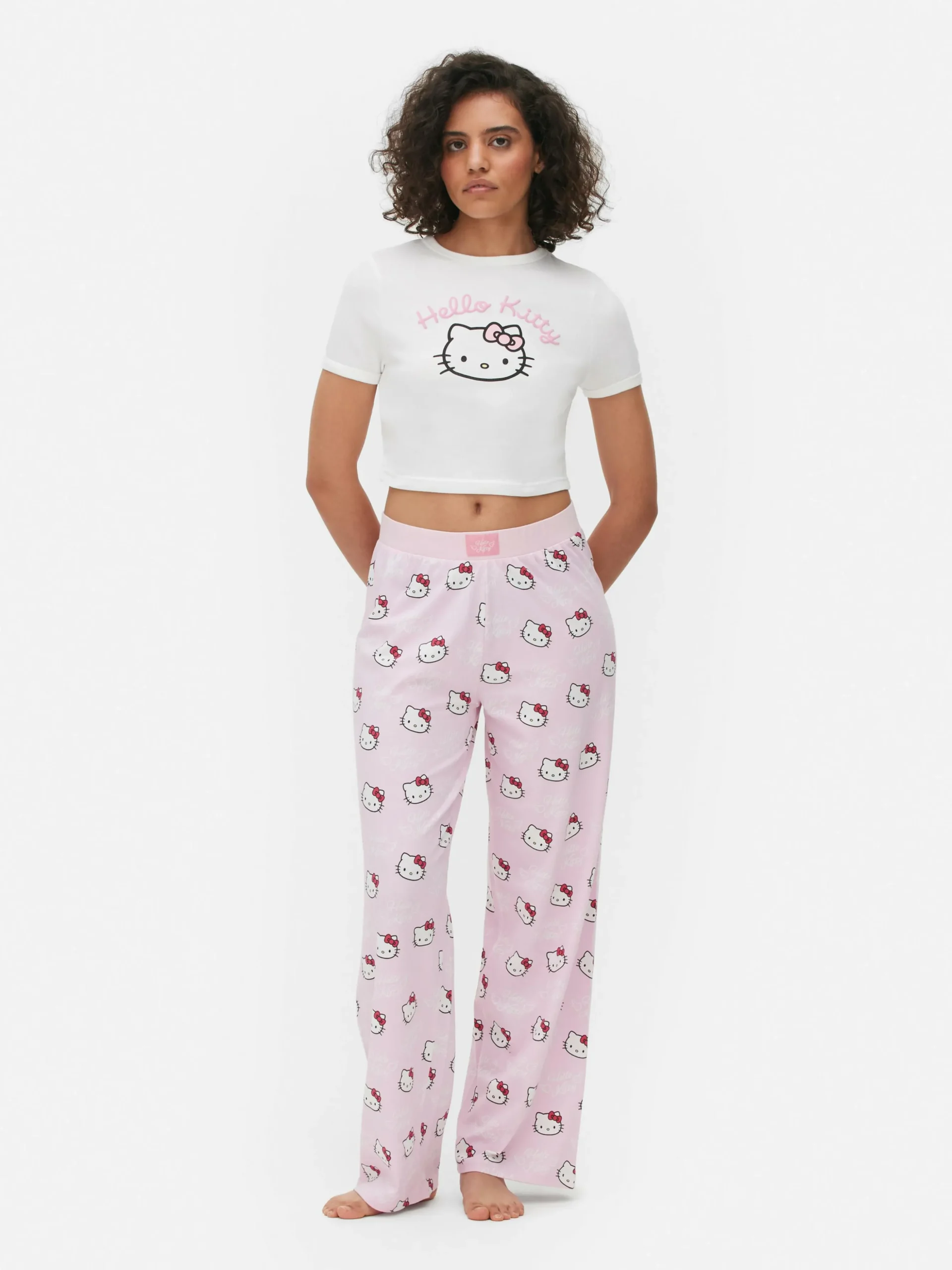 tshirt_court_de_pyjama_he_0.webp T-shirt Court De Pyjama Hello Kitty