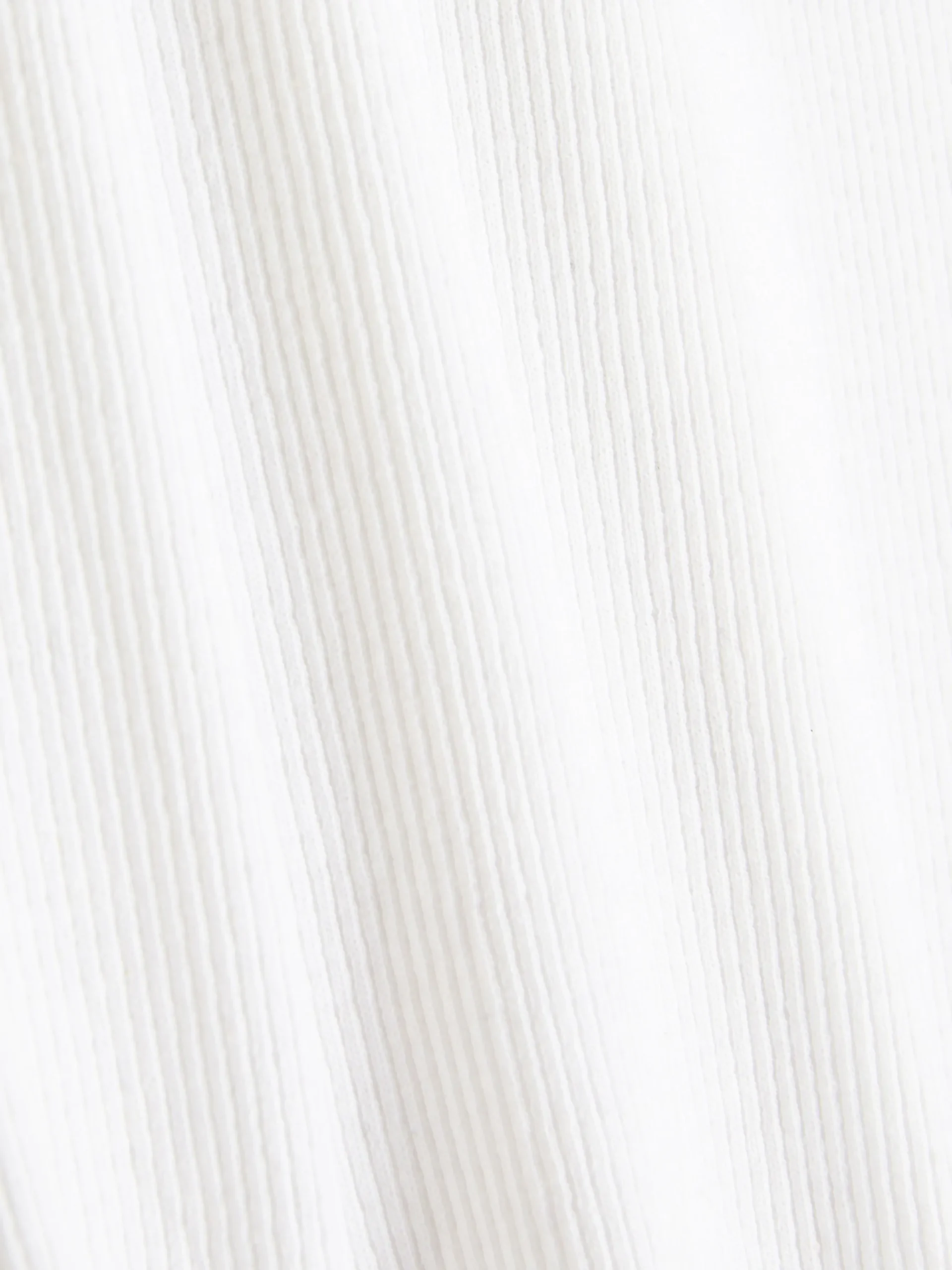 tshirt_ctel__finition_fes_4.webp T-shirt Côtelé à Finition Festonnée à Coordonner