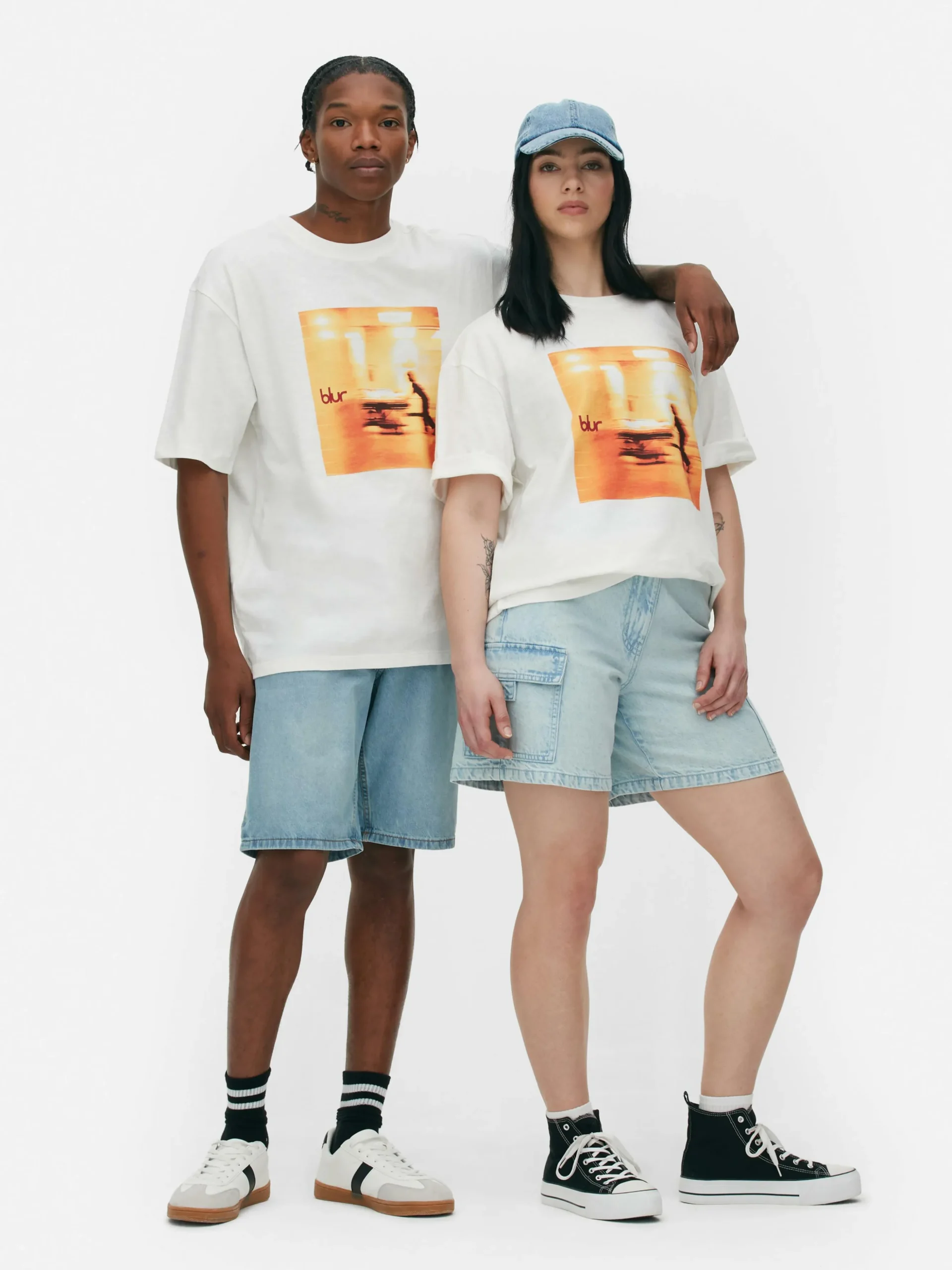 tshirt_de_groupe_blur_0.webp T-shirt De Groupe Blur