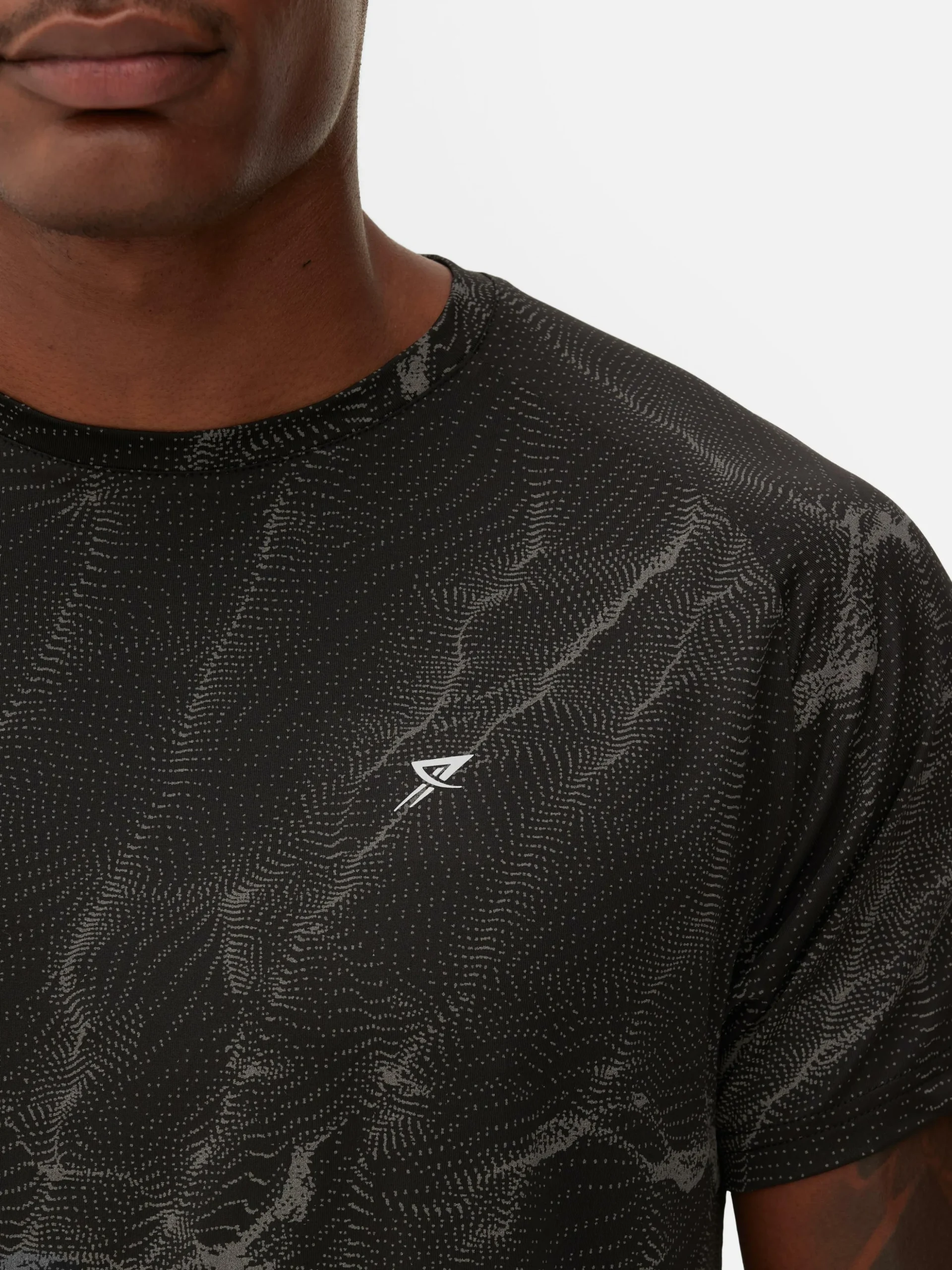 tshirt_de_sport__motif_2-1.webp T-shirt De Sport à Motif