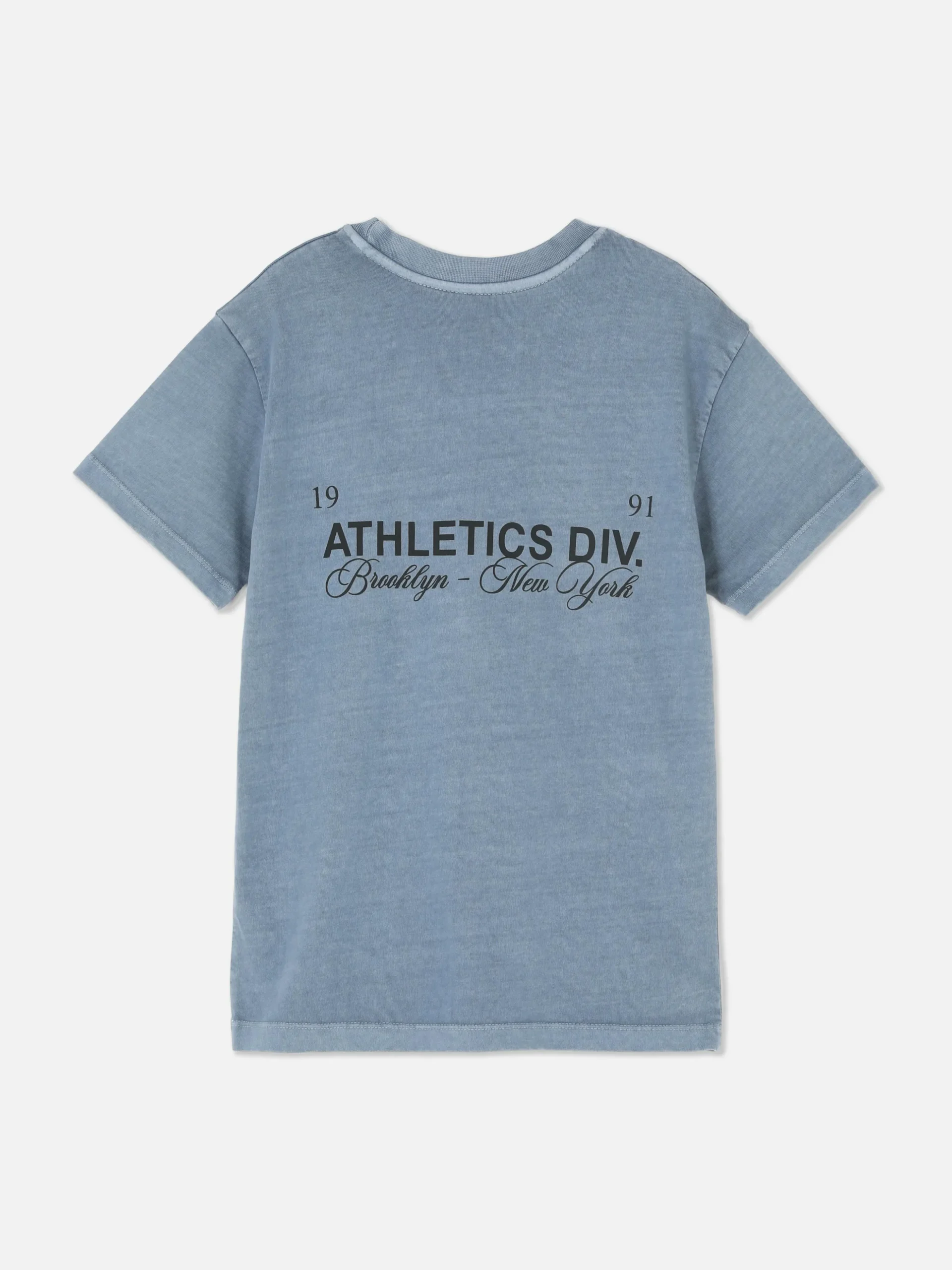 tshirt_de_sport_graphique_3-1.webp T-shirt De Sport Graphique à Manches Courtes