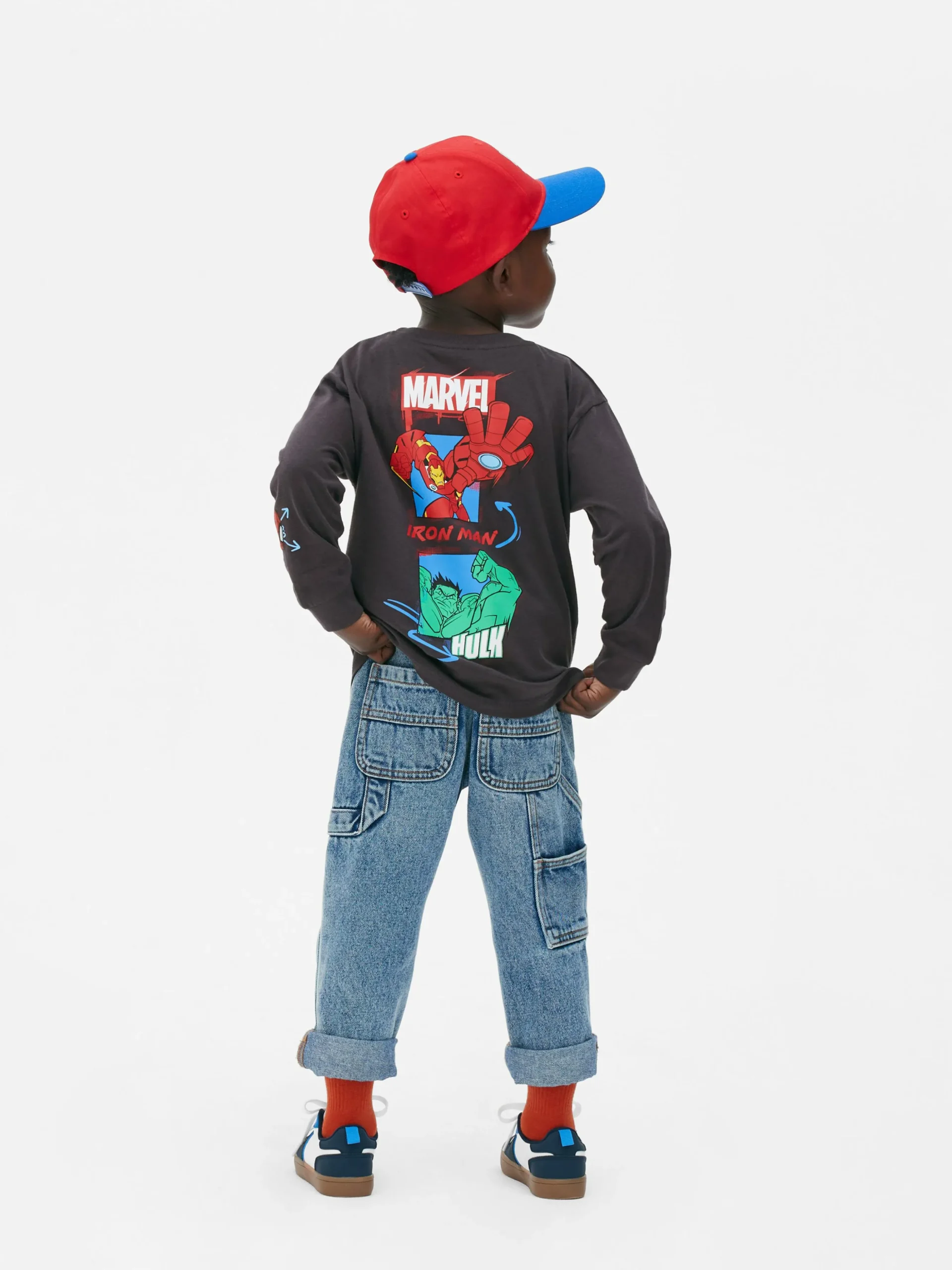 tshirt_graphique__manches_1-1.webp T-shirt Graphique à Manches Longues MARVEL Avengers