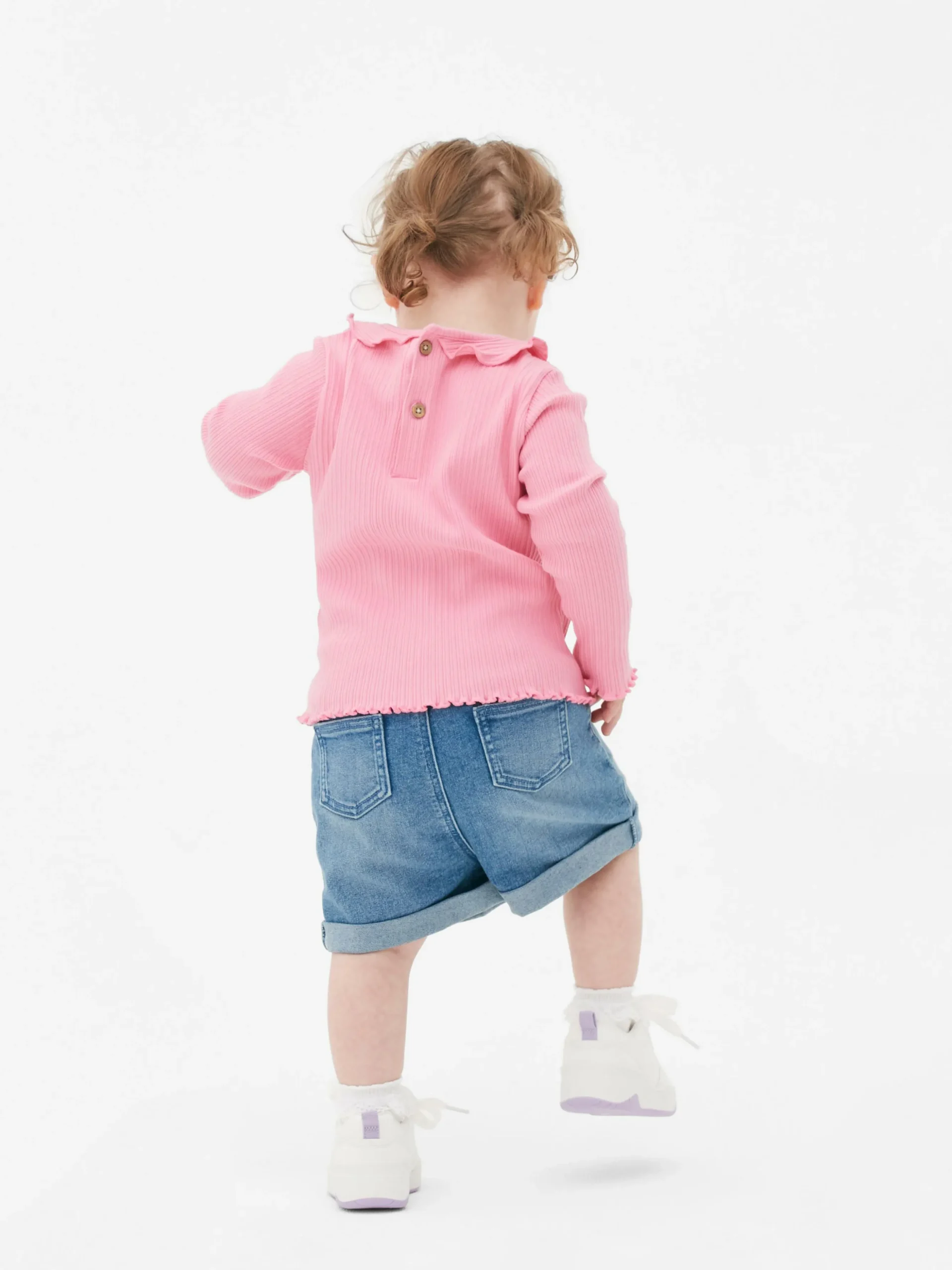 tshirt_imprim__ourlet_ond_1.webp T-shirt Imprimé à Ourlet Ondulé