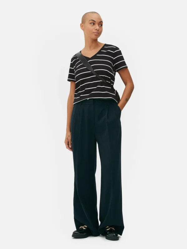 T-shirt Rayé à Col En V