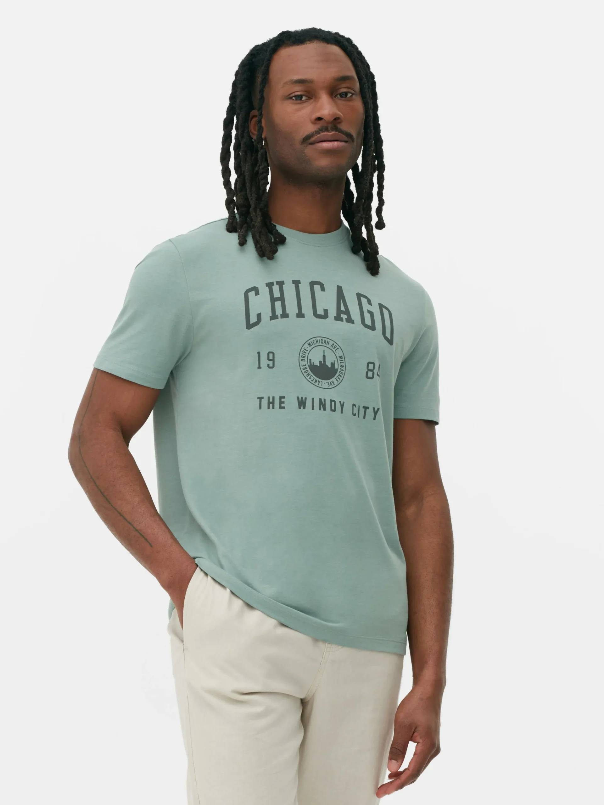 tshirt_style_universitair_1-1.webp T-shirt Style Universitaire Chicago