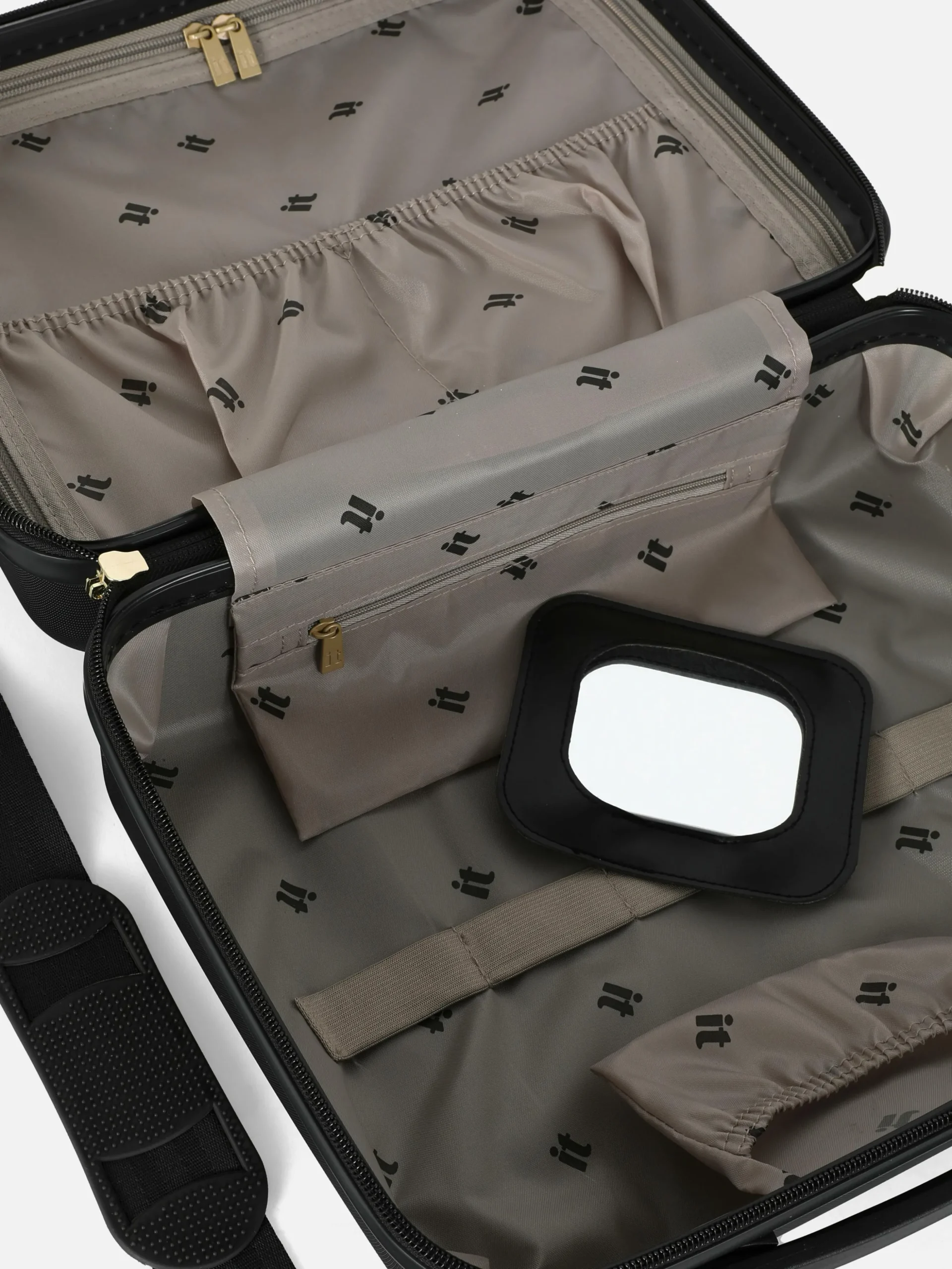 vanity_rigide_matelass_it_3.webp Vanity Rigide Matelassé It