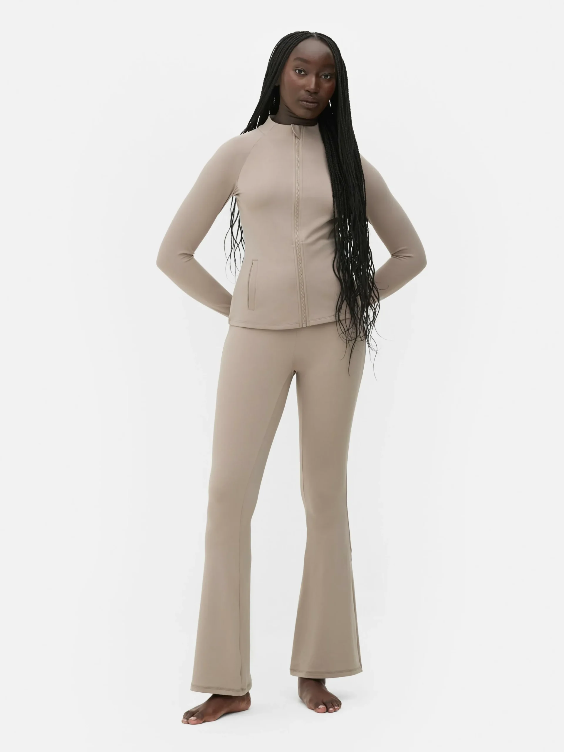 veste_de_sport_souple_zip_0-1.webp Veste De Sport Souple Zippée Rita Ora
