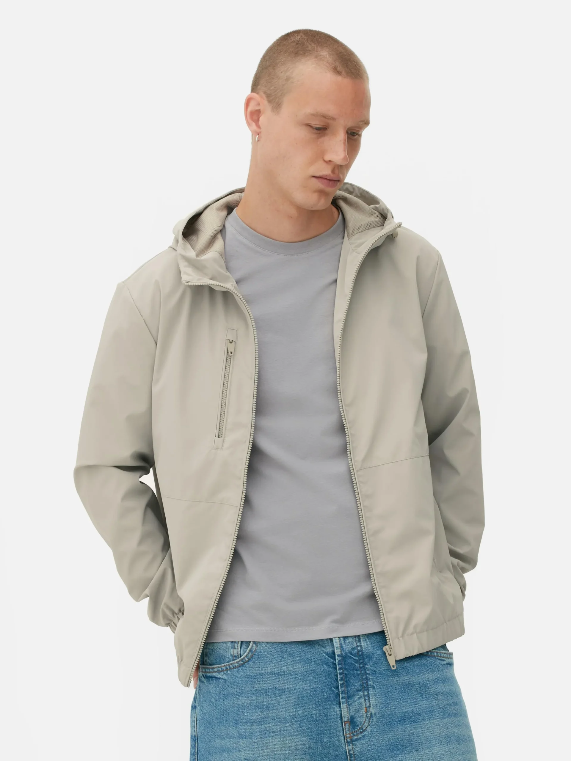 veste_de_survtement__capu_1.webp Veste De Survêtement à Capuche