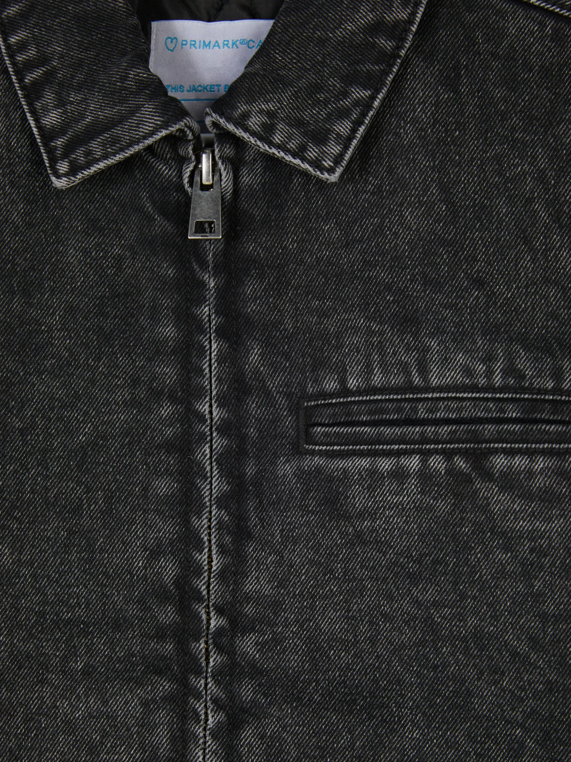 veste_en_jean__revers_2.webp Veste En Jean à Revers