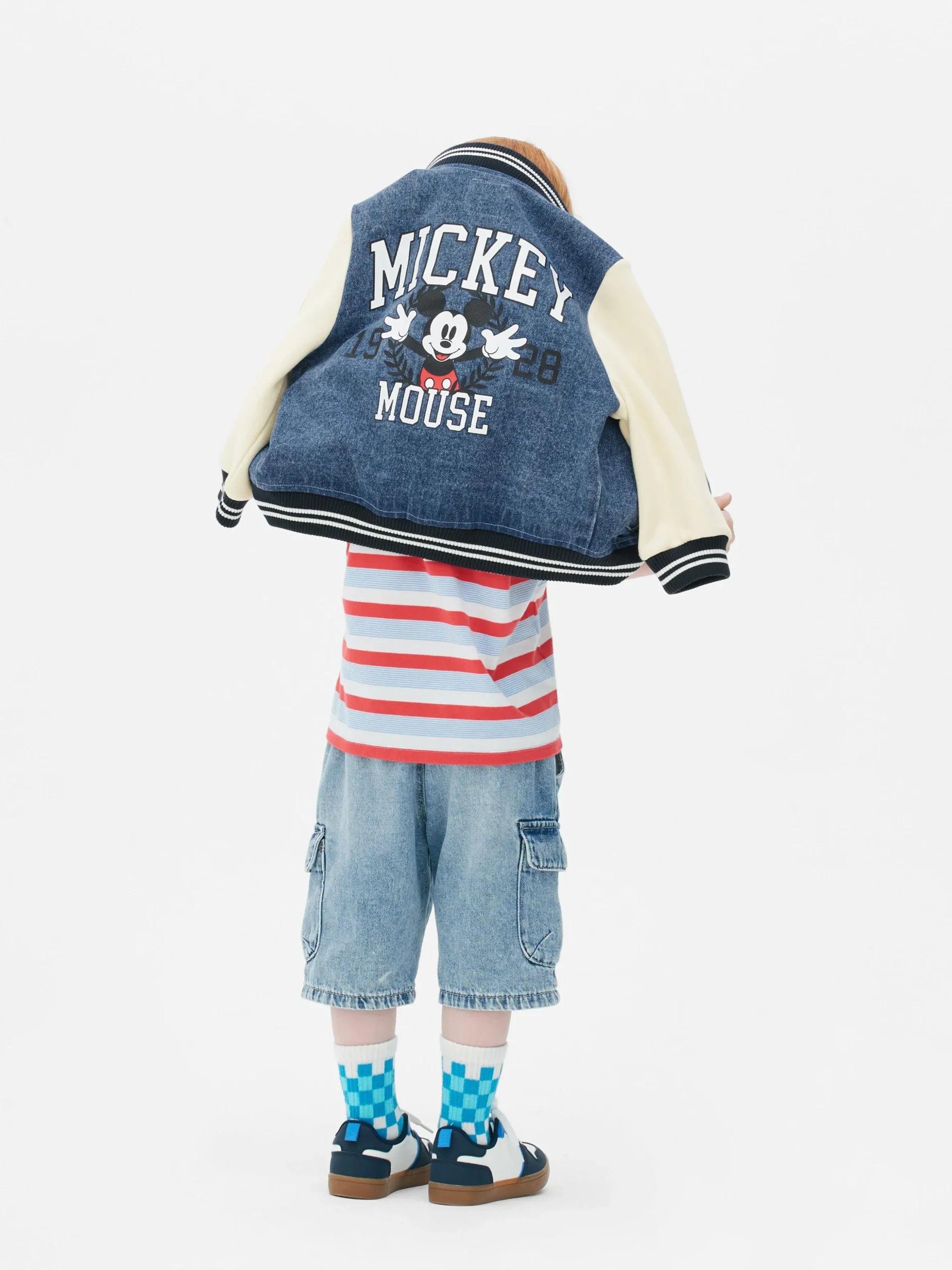 veste_en_jean_style_unive_1.webp Veste En Jean Style Universitaire Disney Mickey Mouse